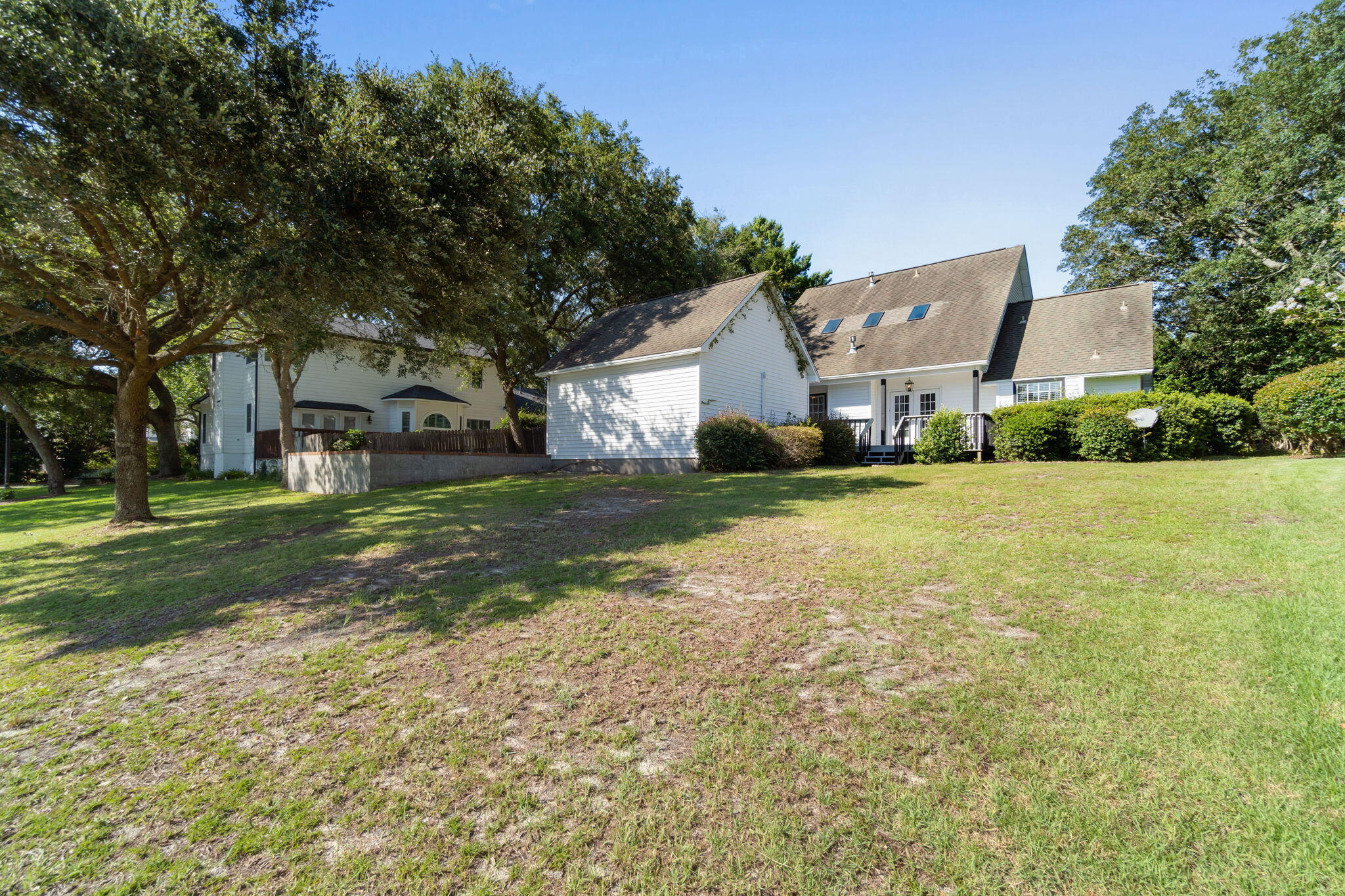 VILLAGE OF BOLTON AT BLUEWATER BAY - Residential Lease