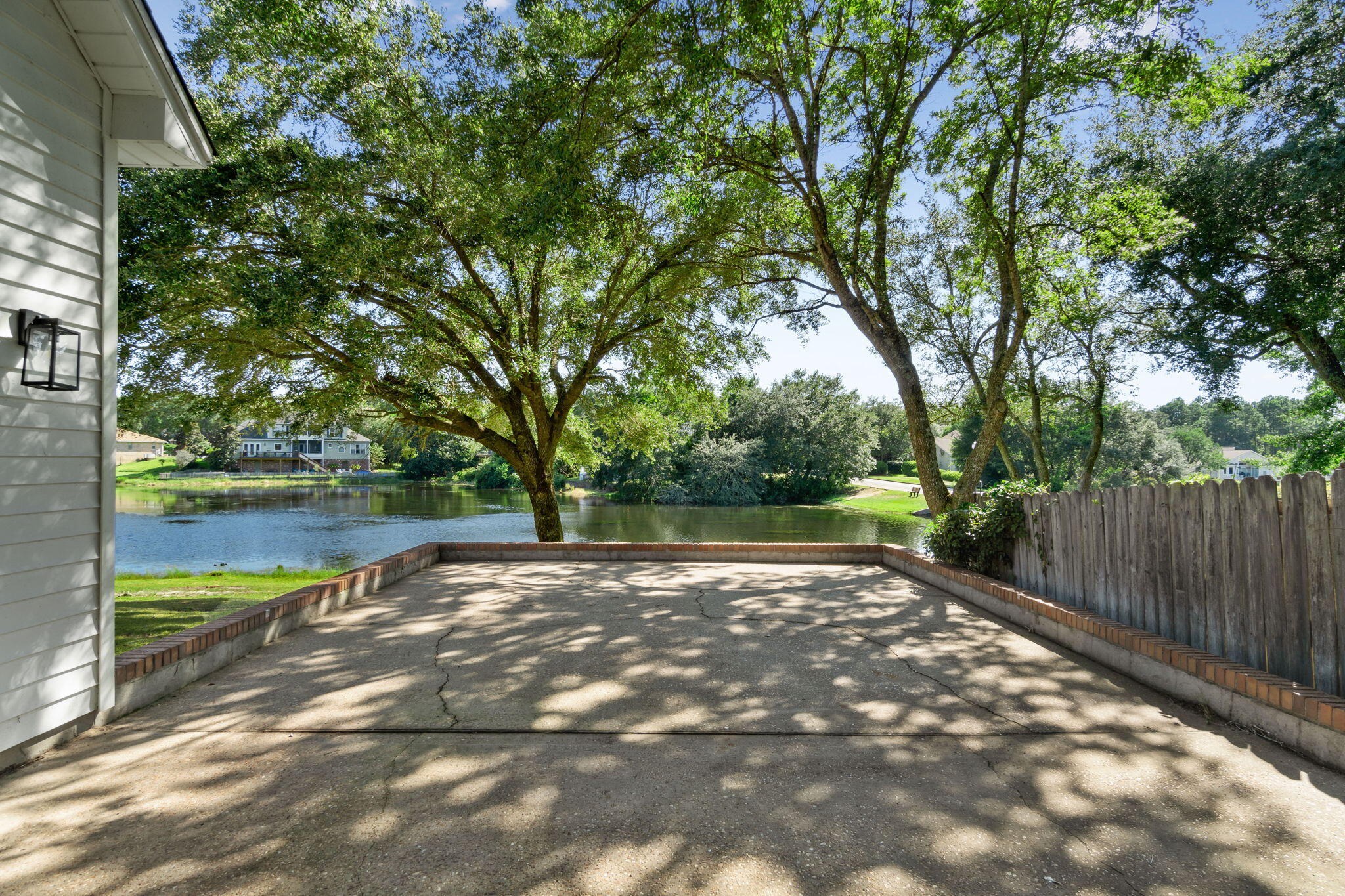 VILLAGE OF BOLTON AT BLUEWATER BAY - Residential Lease