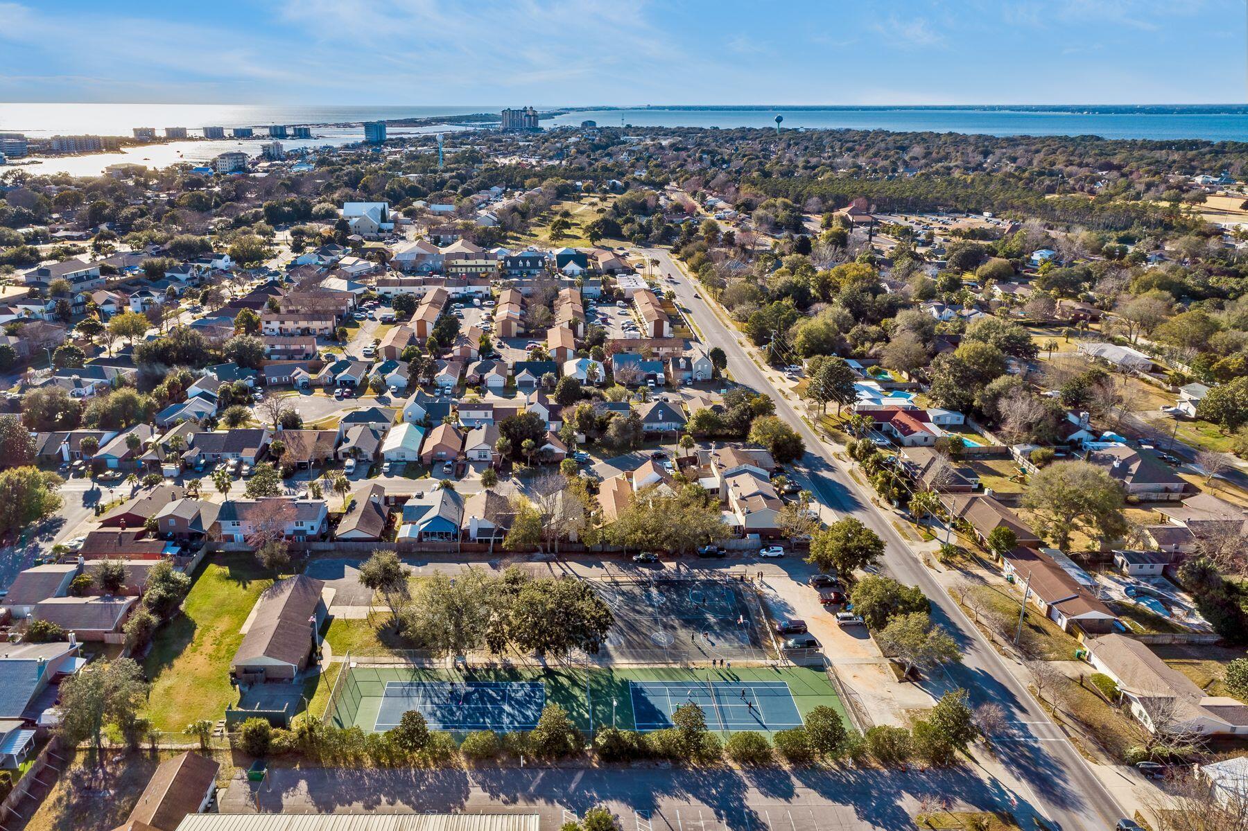 INDIAN OAKS - Residential