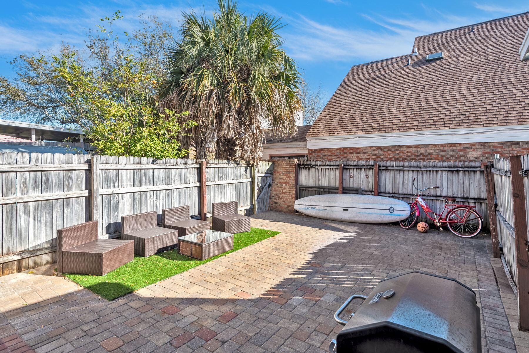 INDIAN OAKS - Residential