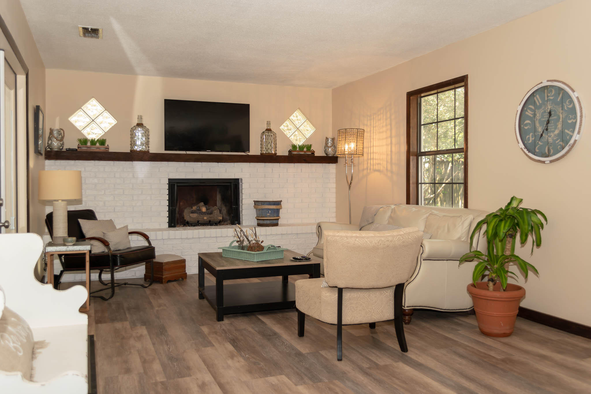 CRYSTAL BEACH - Residential