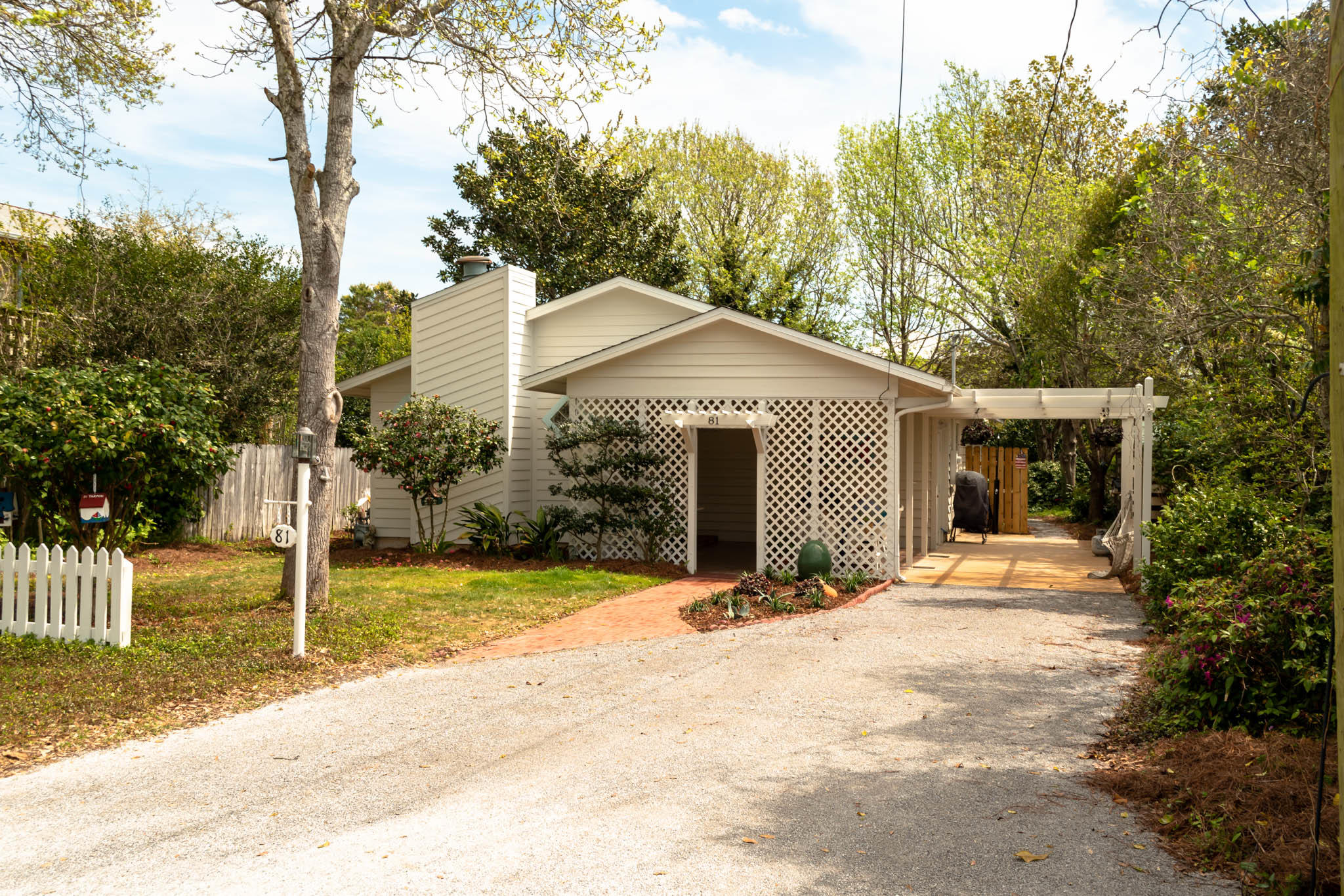 CRYSTAL BEACH - Residential