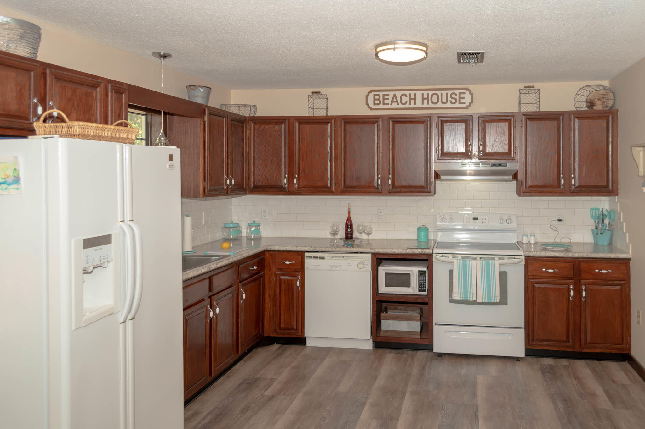 CRYSTAL BEACH - Residential