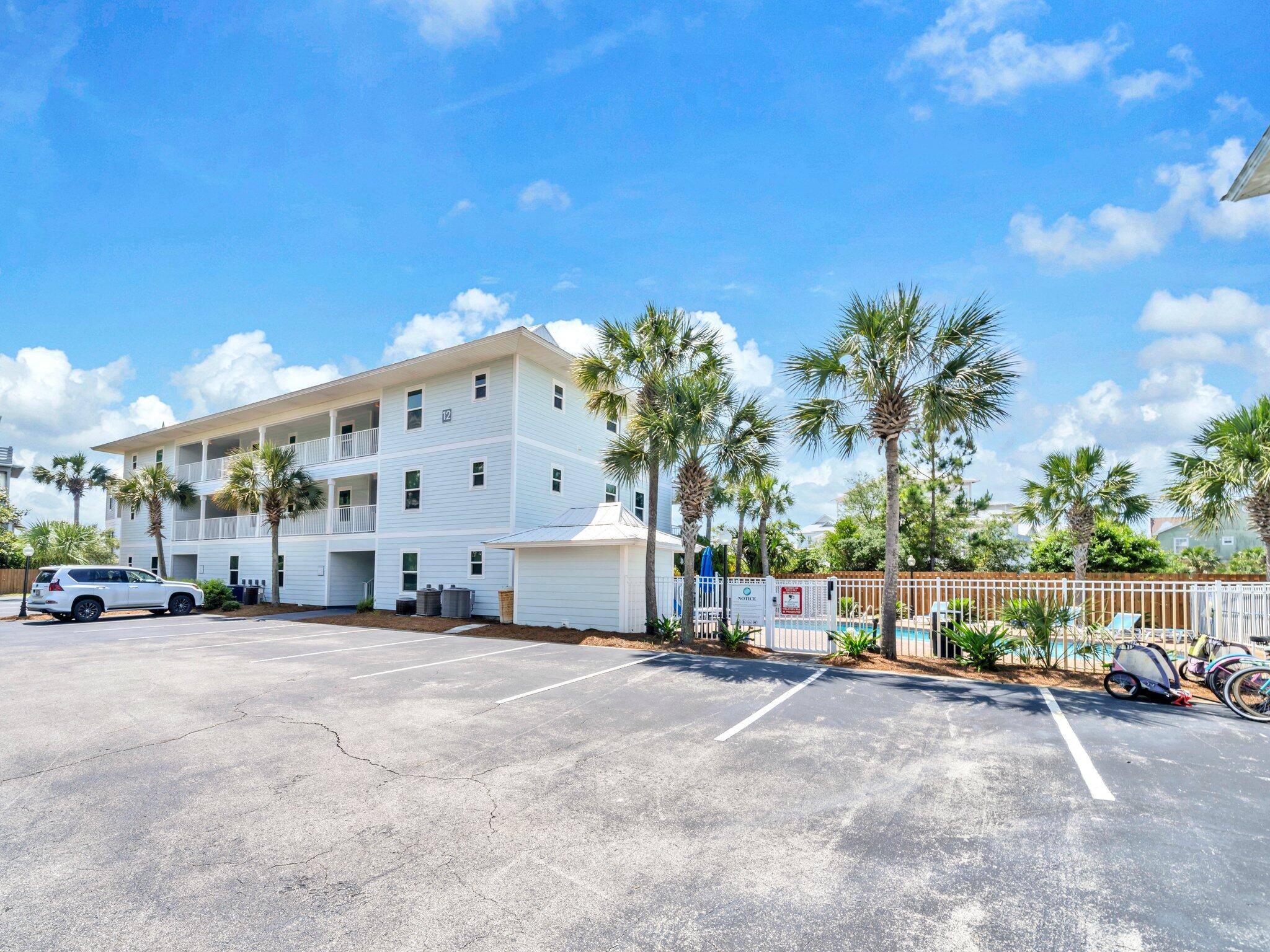BEACHSIDE VILLAS CONDO - Residential