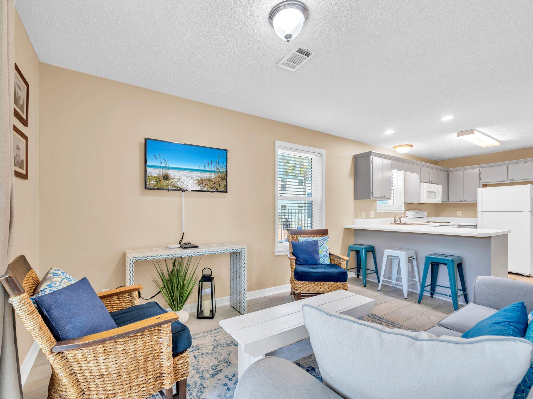 BEACHSIDE VILLAS CONDO - Residential