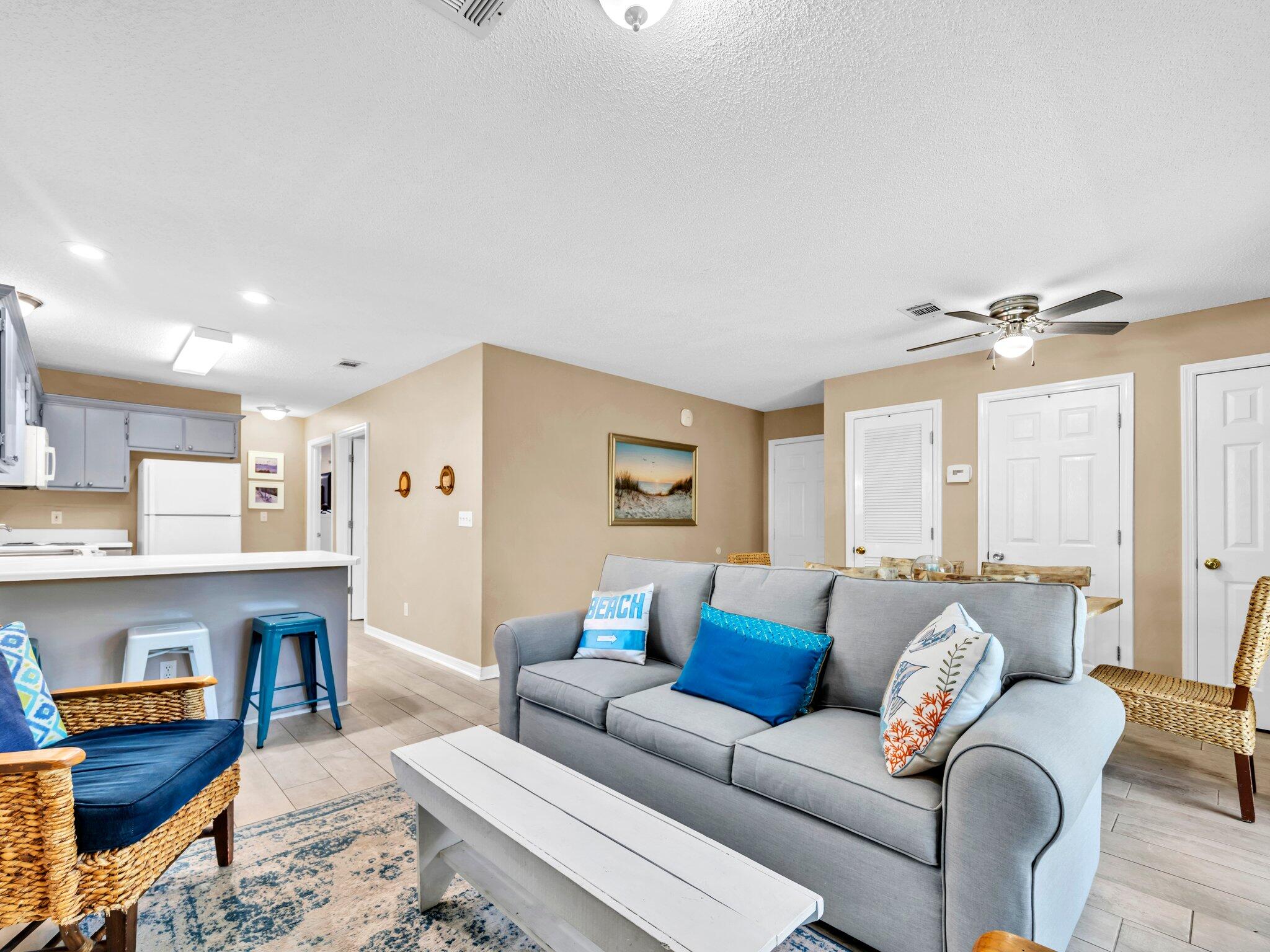 BEACHSIDE VILLAS CONDO - Residential