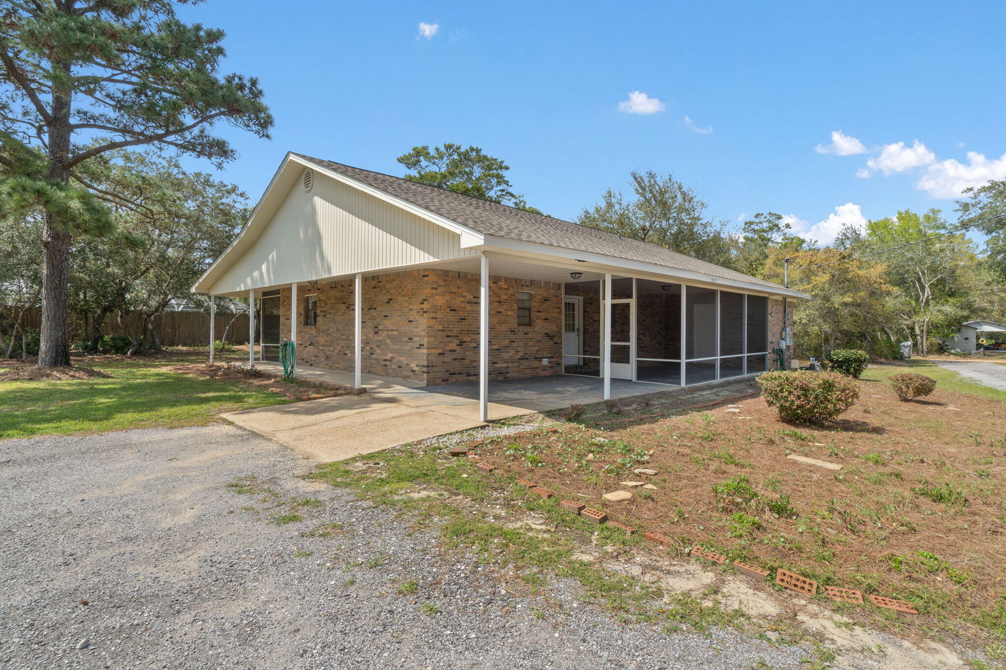 MAGNOLIA MANOR - Residential