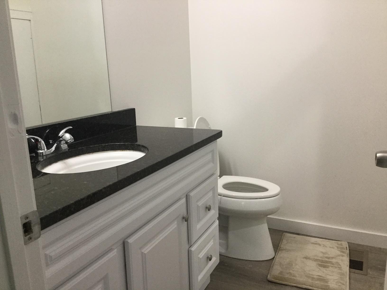 CREEKSIDE - Residential