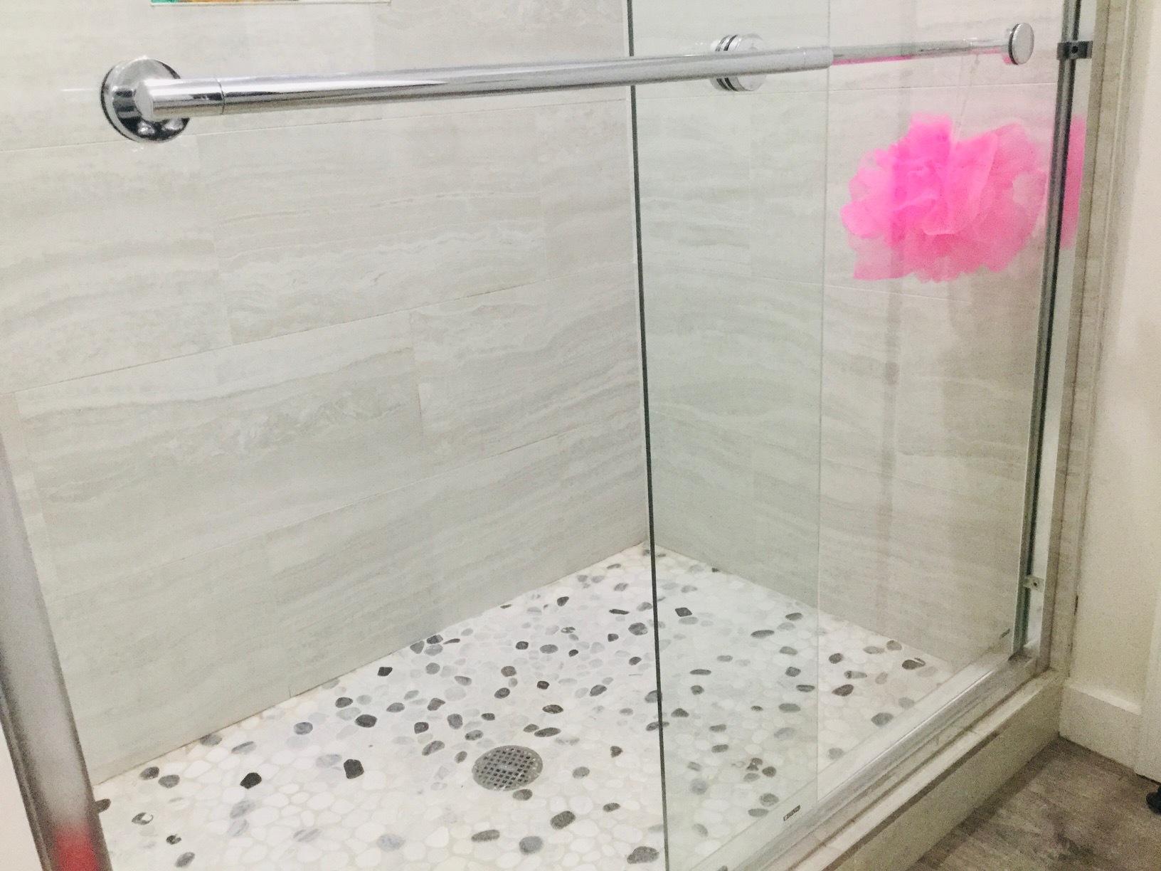 CREEKSIDE - Residential