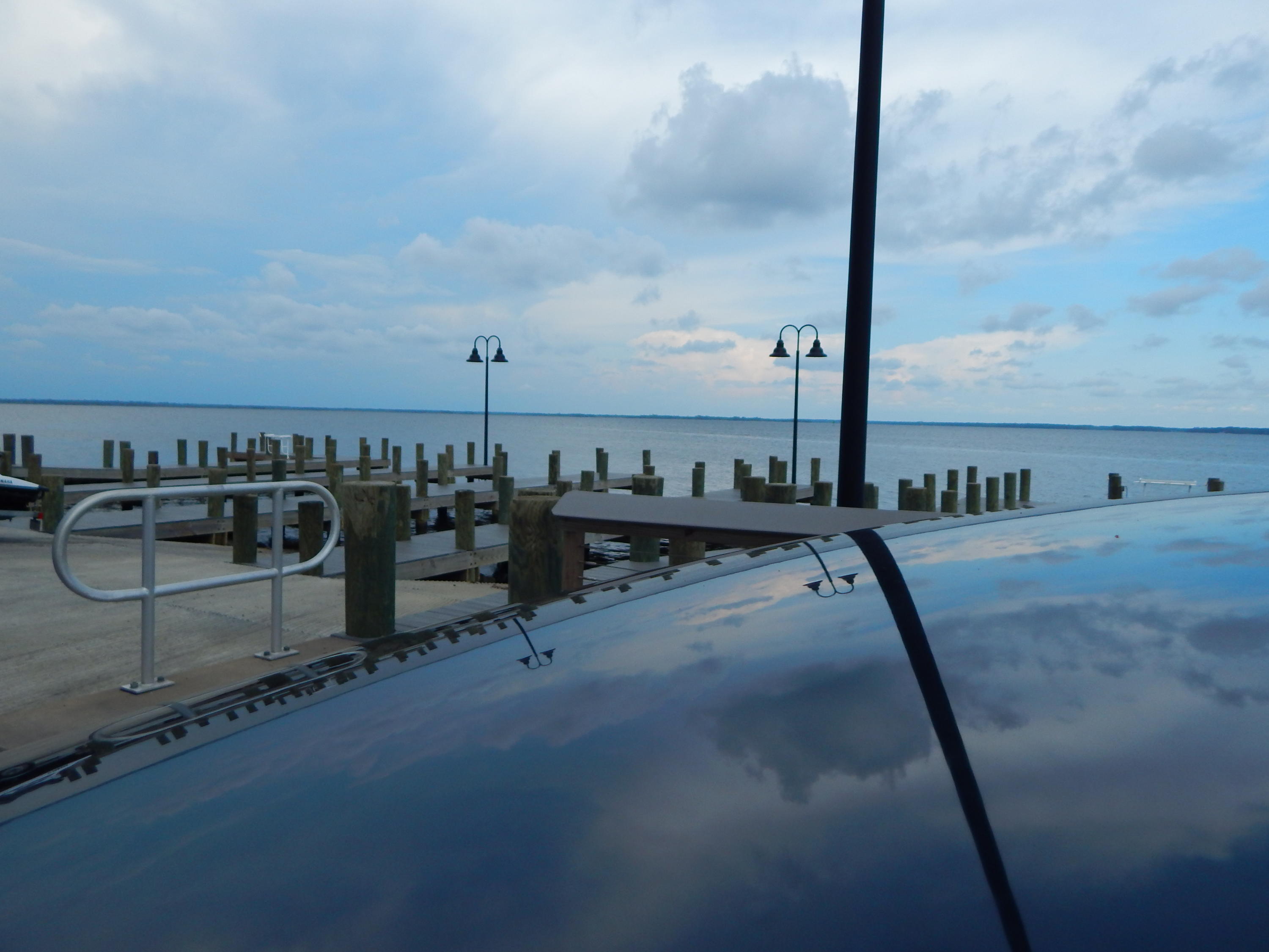 CREEKSIDE - Residential