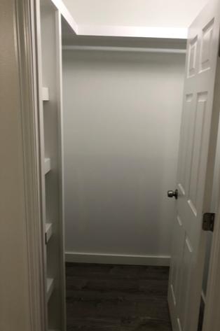 CREEKSIDE - Residential