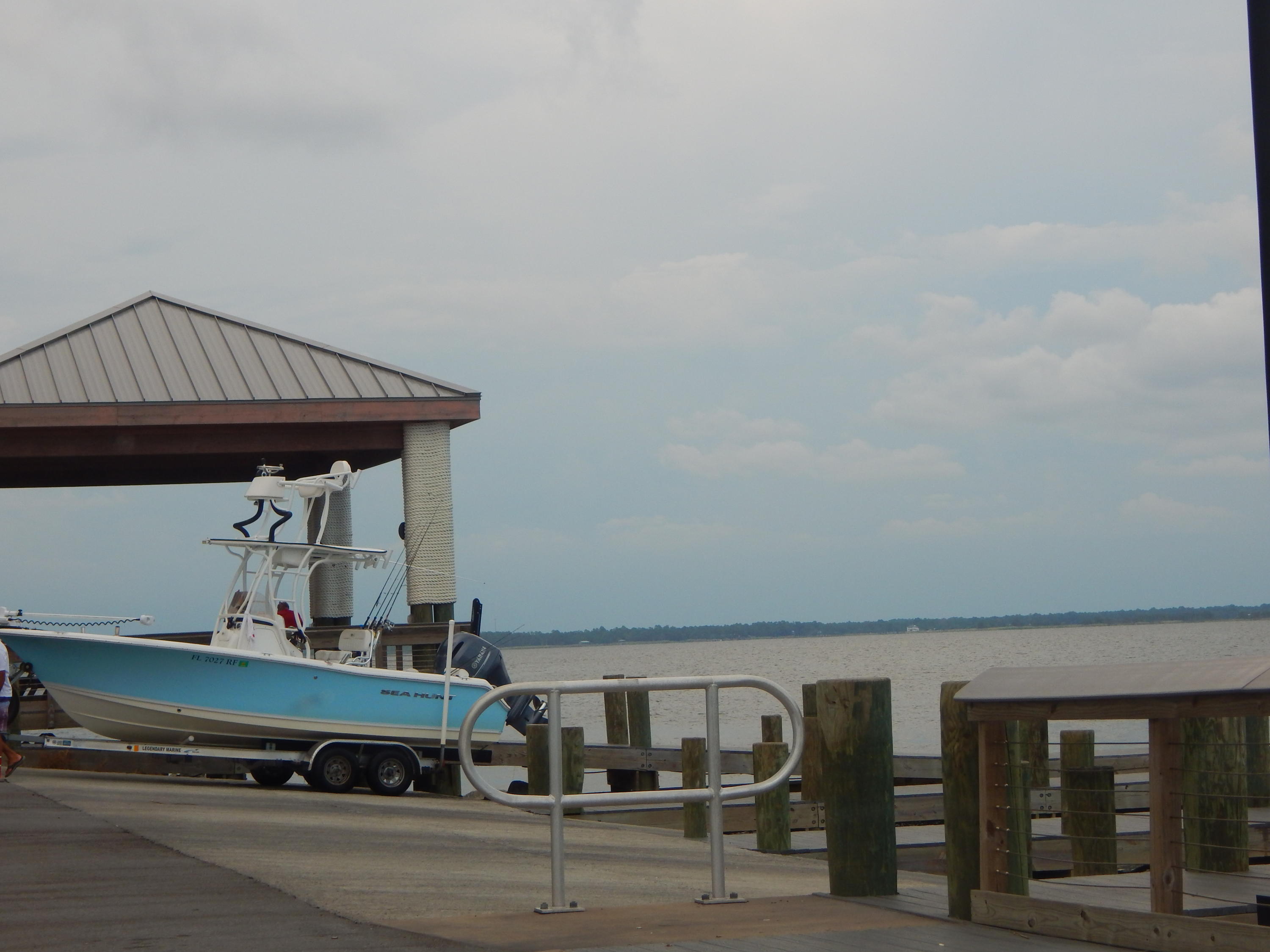 CREEKSIDE - Residential