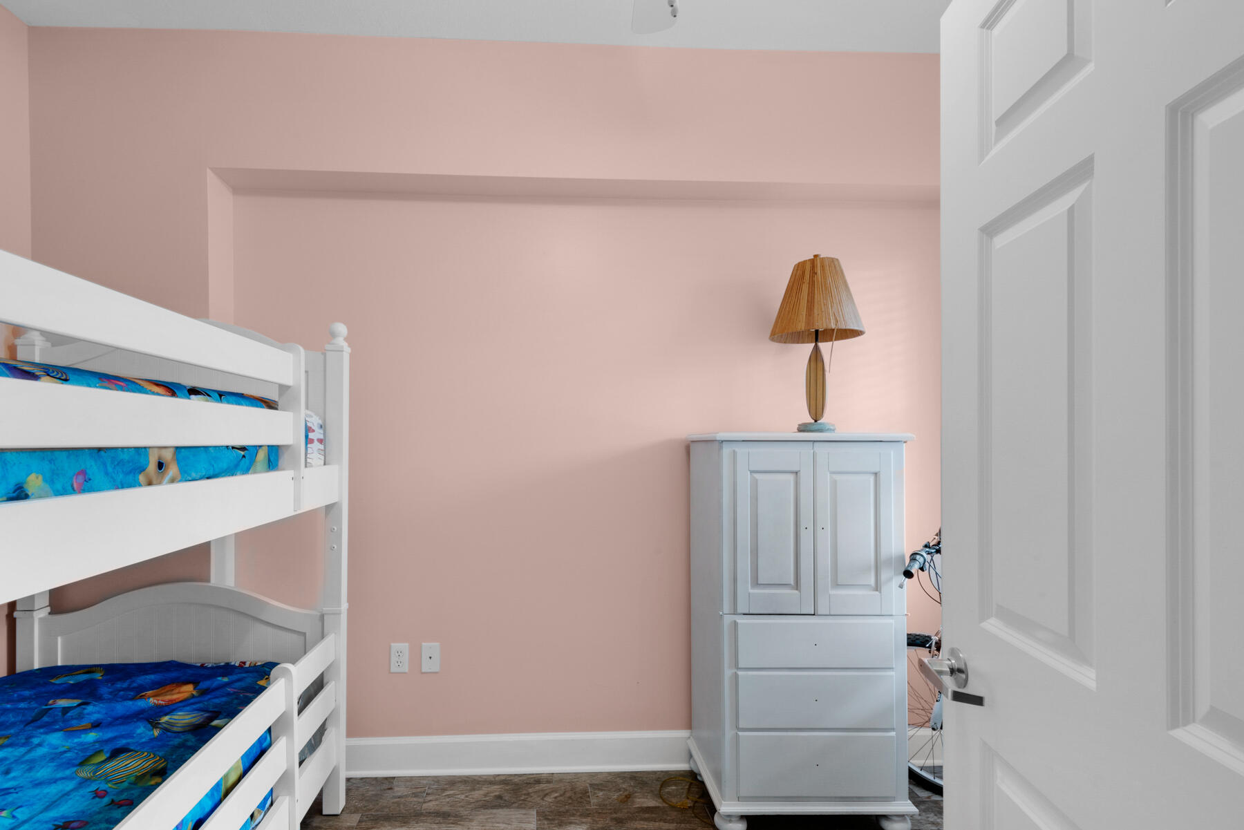 SUNRISE BEACH - Residential