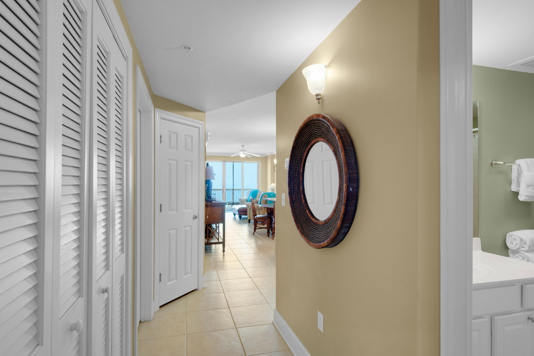 SUNRISE BEACH - Residential