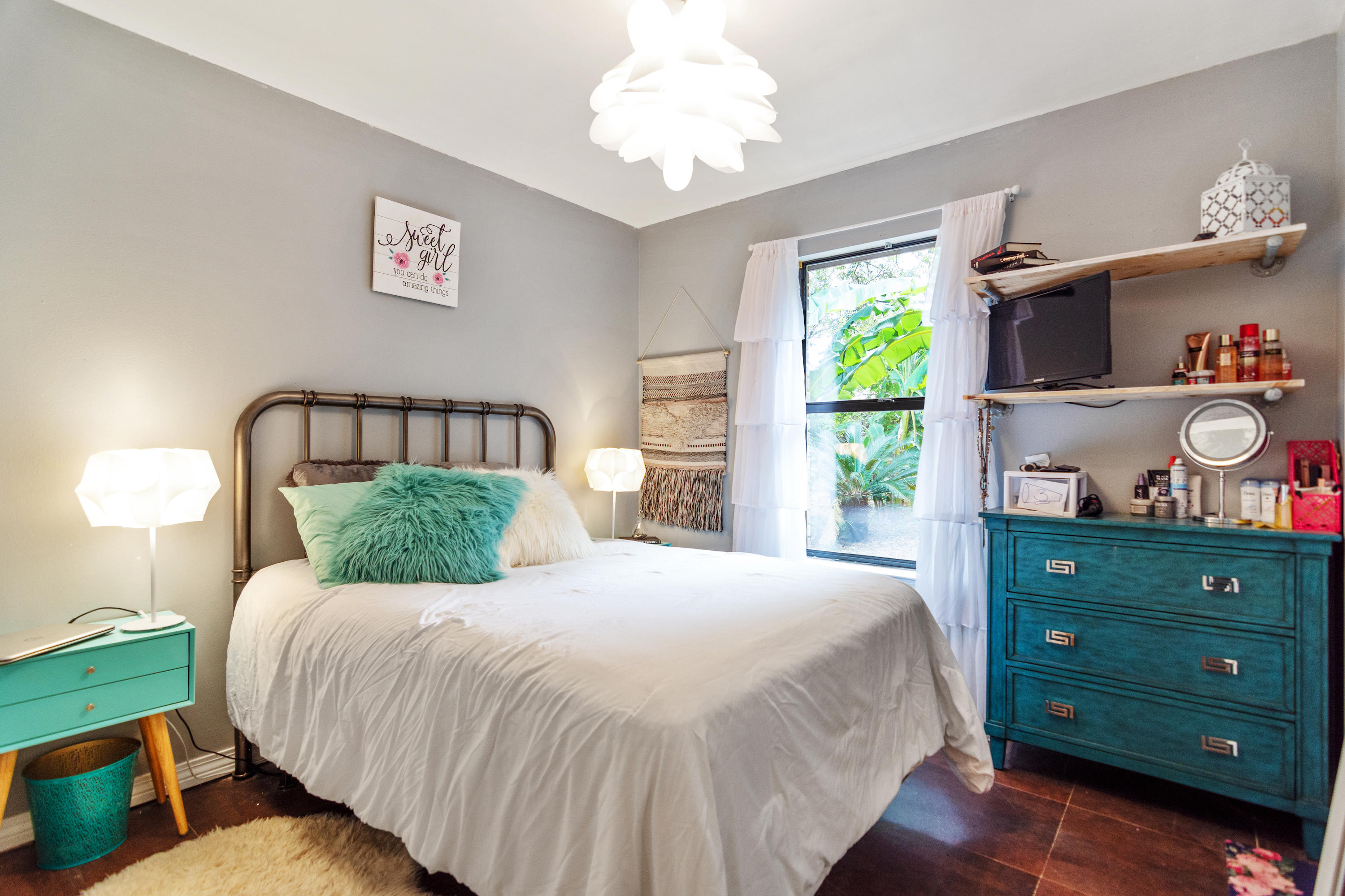 GARDEN CITY - Residential