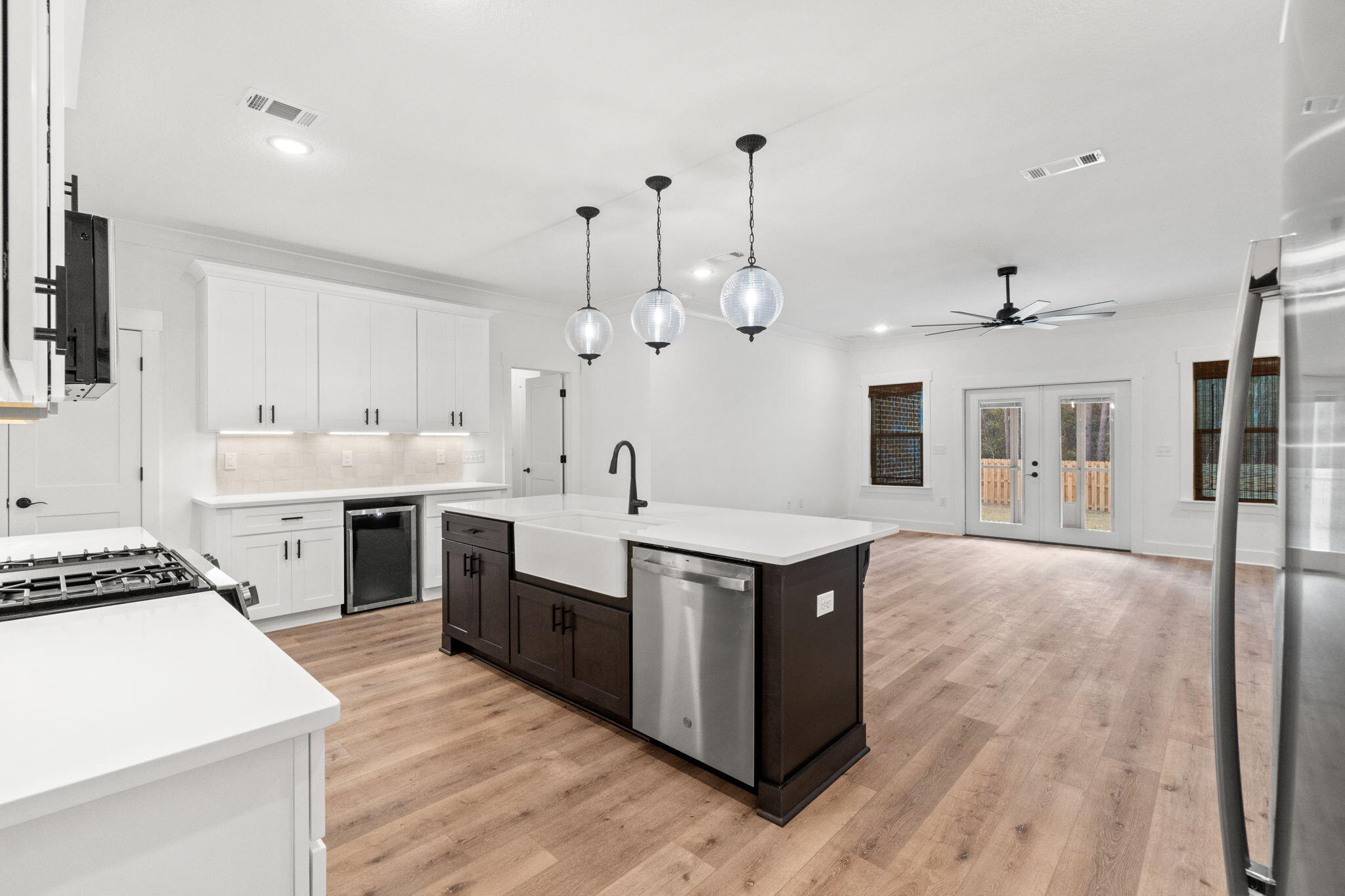 HAMMOCK BAY - Residential