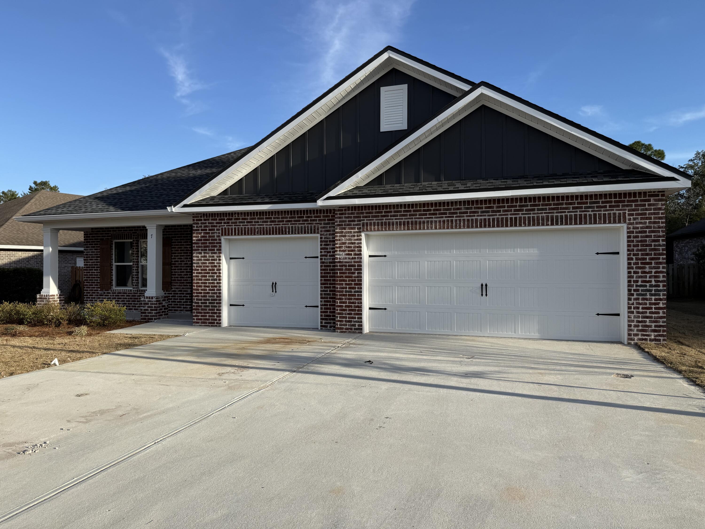 HAMMOCK BAY - Residential