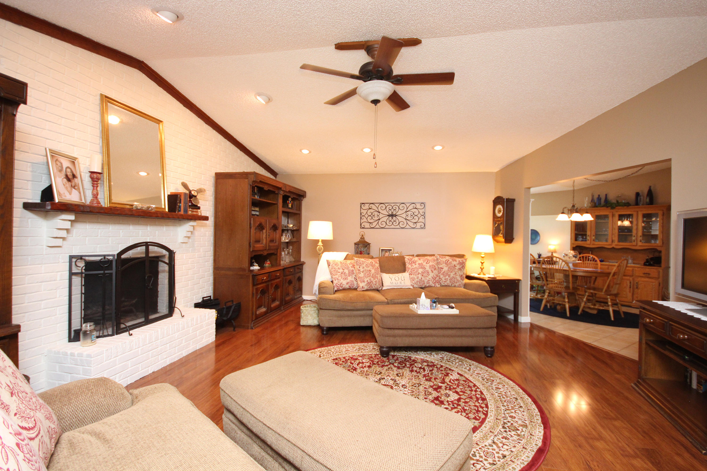 TANGLEWOOD S/D 1ST ADDN - Residential