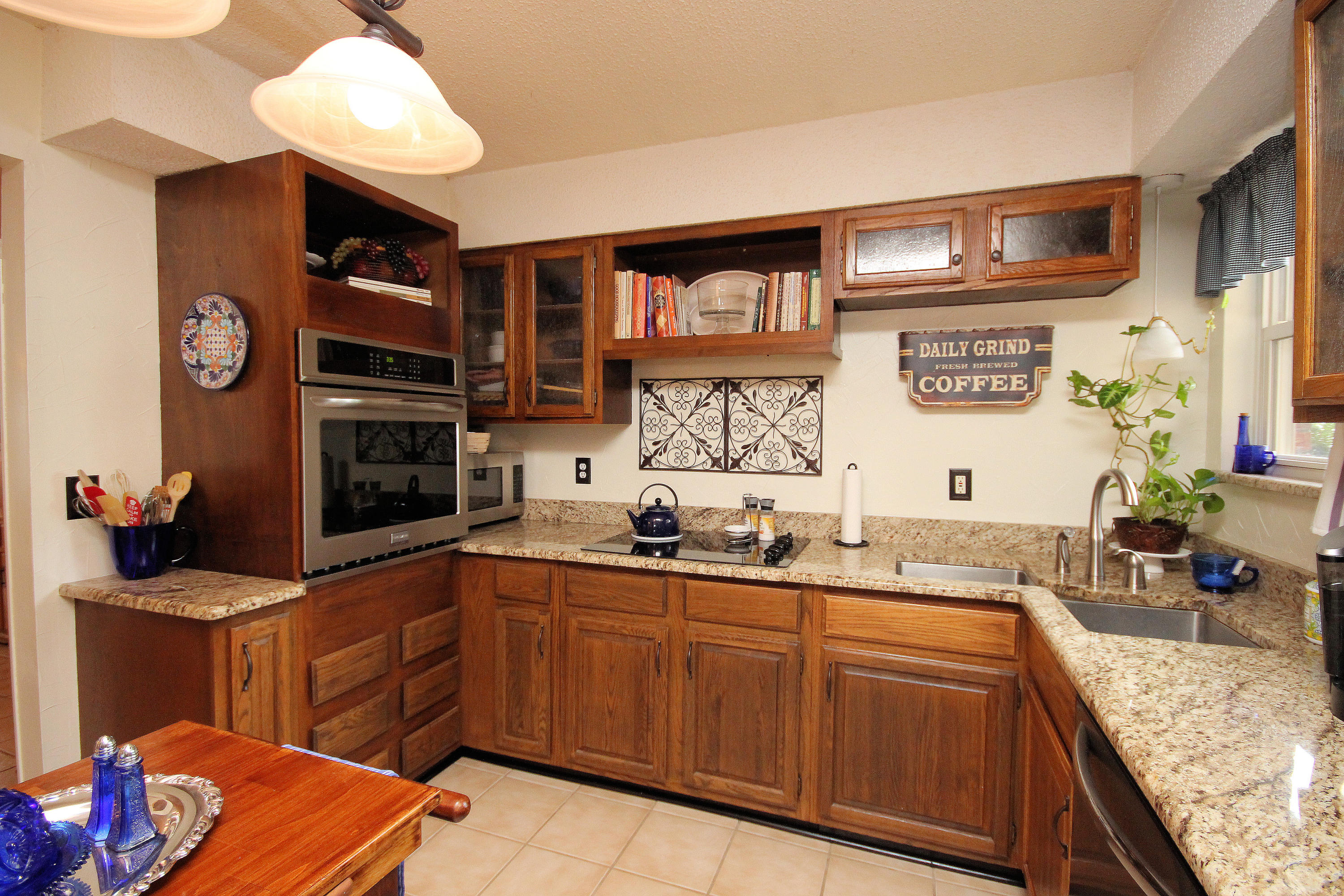 TANGLEWOOD S/D 1ST ADDN - Residential