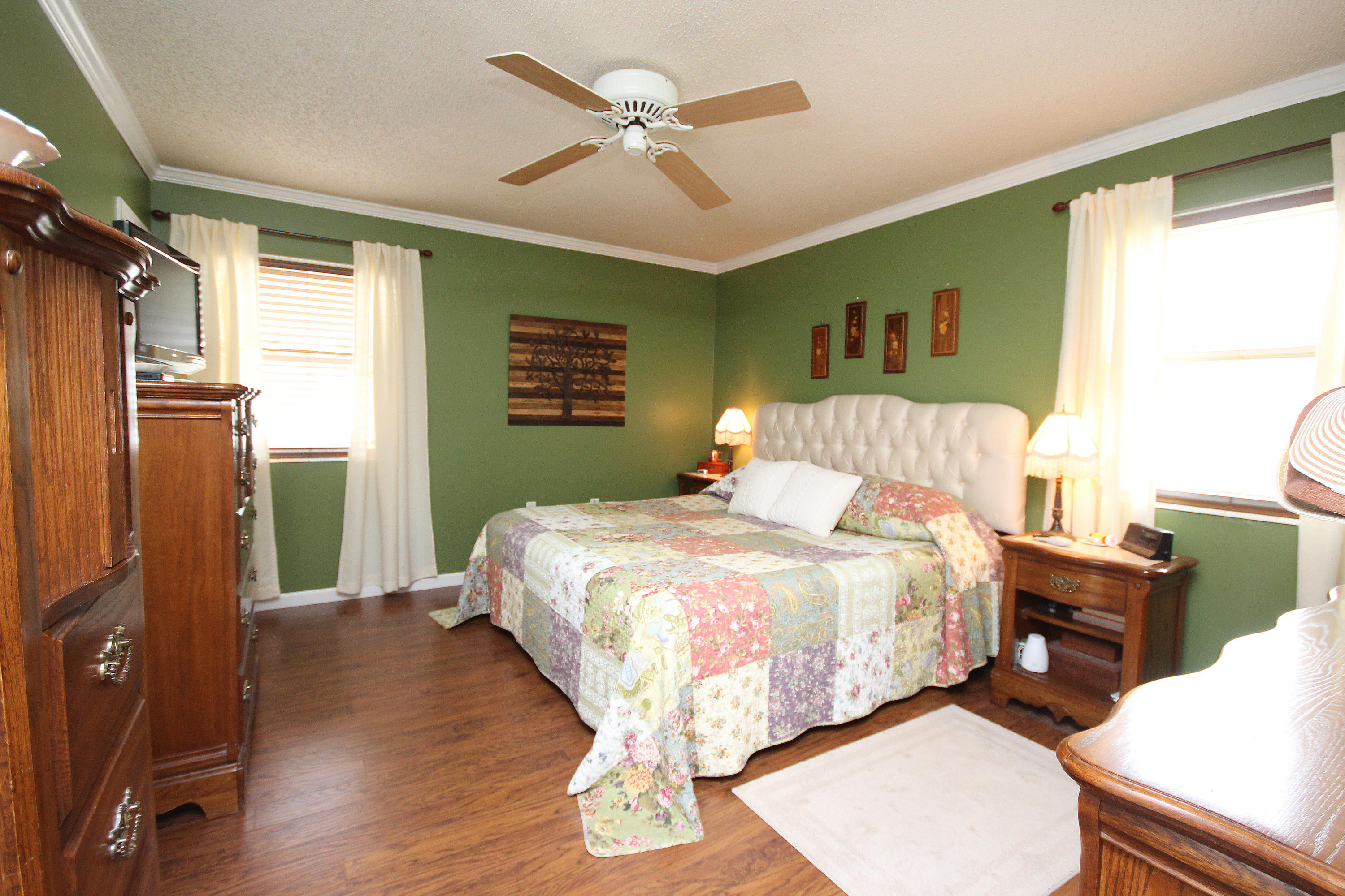 TANGLEWOOD S/D 1ST ADDN - Residential