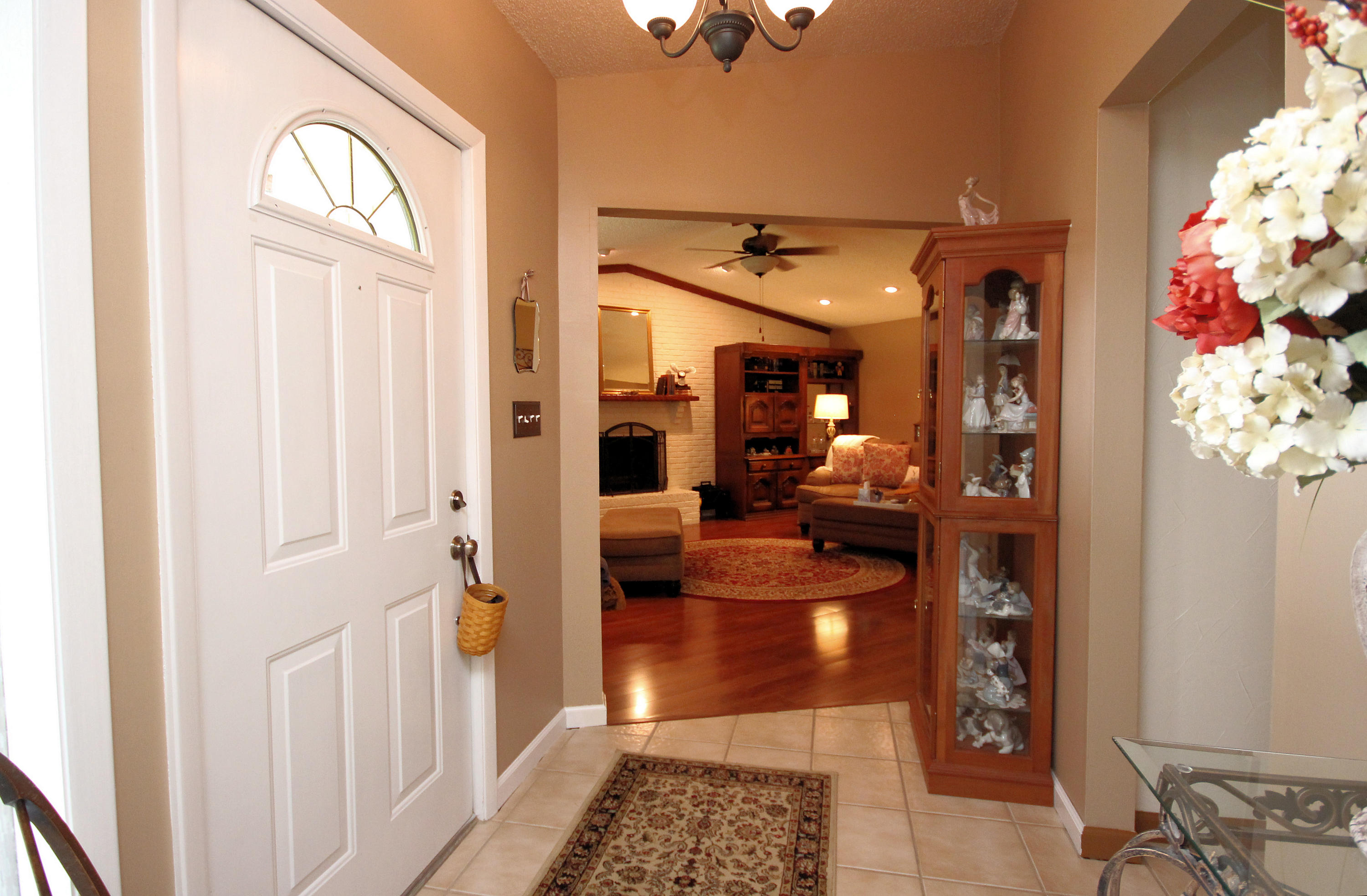 TANGLEWOOD S/D 1ST ADDN - Residential