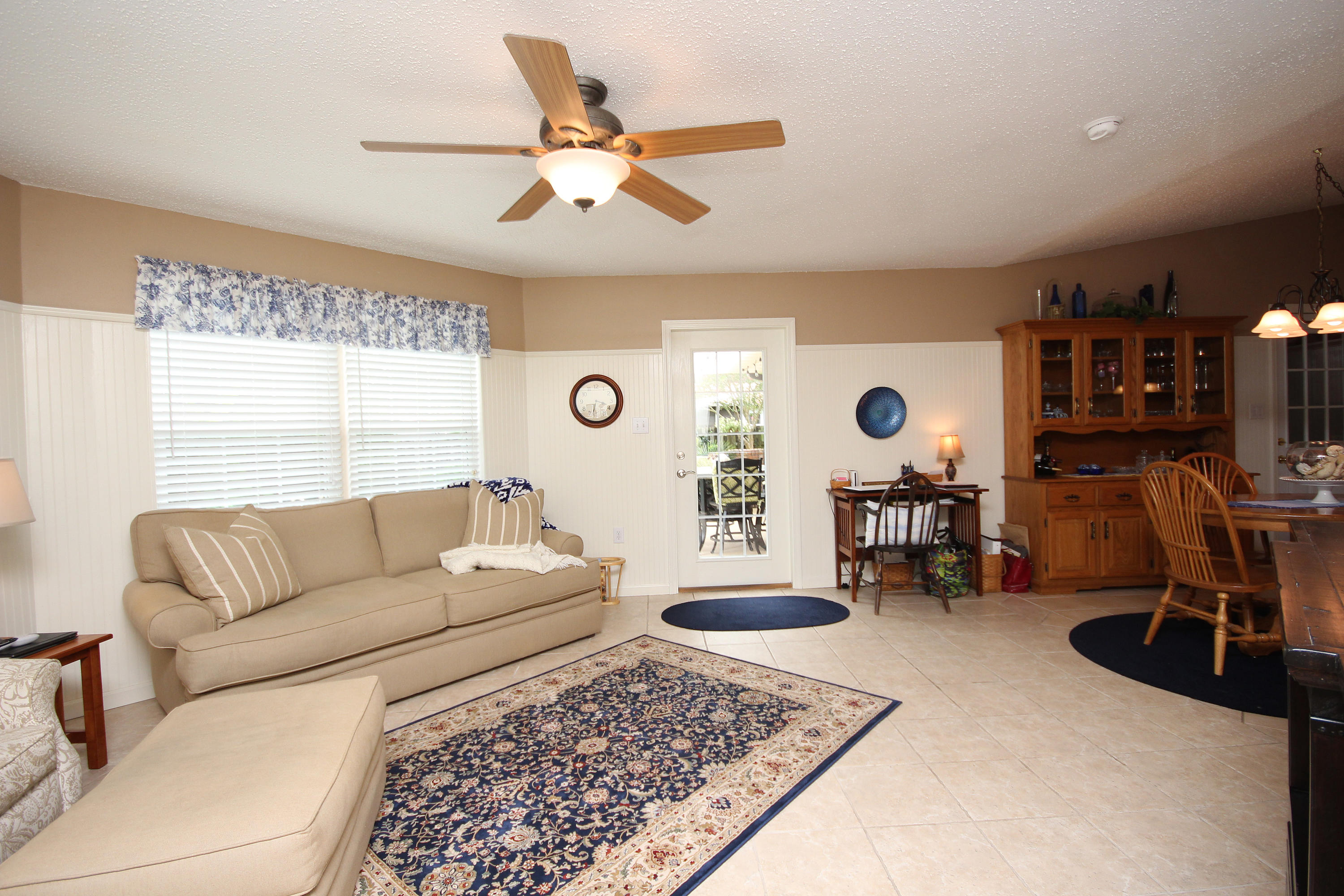 TANGLEWOOD S/D 1ST ADDN - Residential