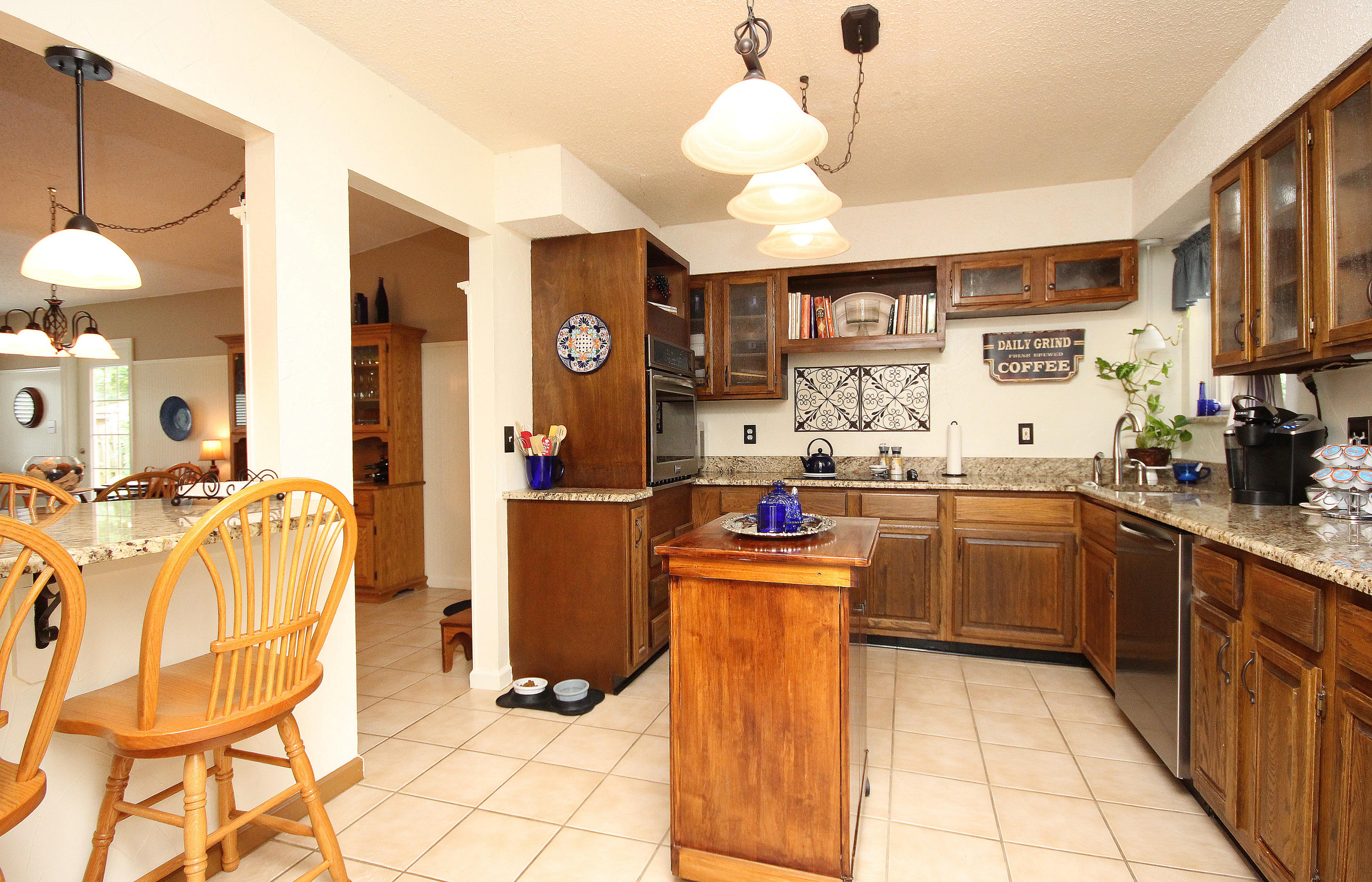 TANGLEWOOD S/D 1ST ADDN - Residential