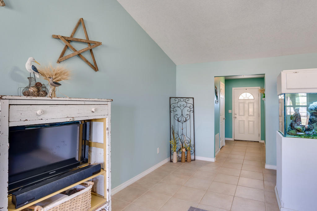 SANTA ROSA SHORES EAST - Residential