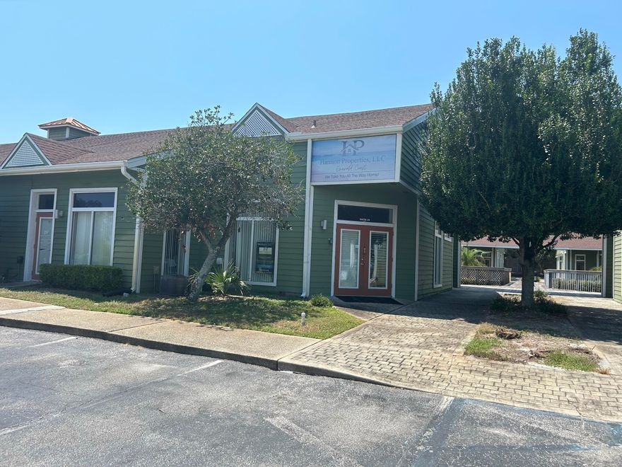 4 large offices, conference room, and 2 bathrooms. Located in a park like setting in one of the nicest office complexes in Fort Walton Beach.