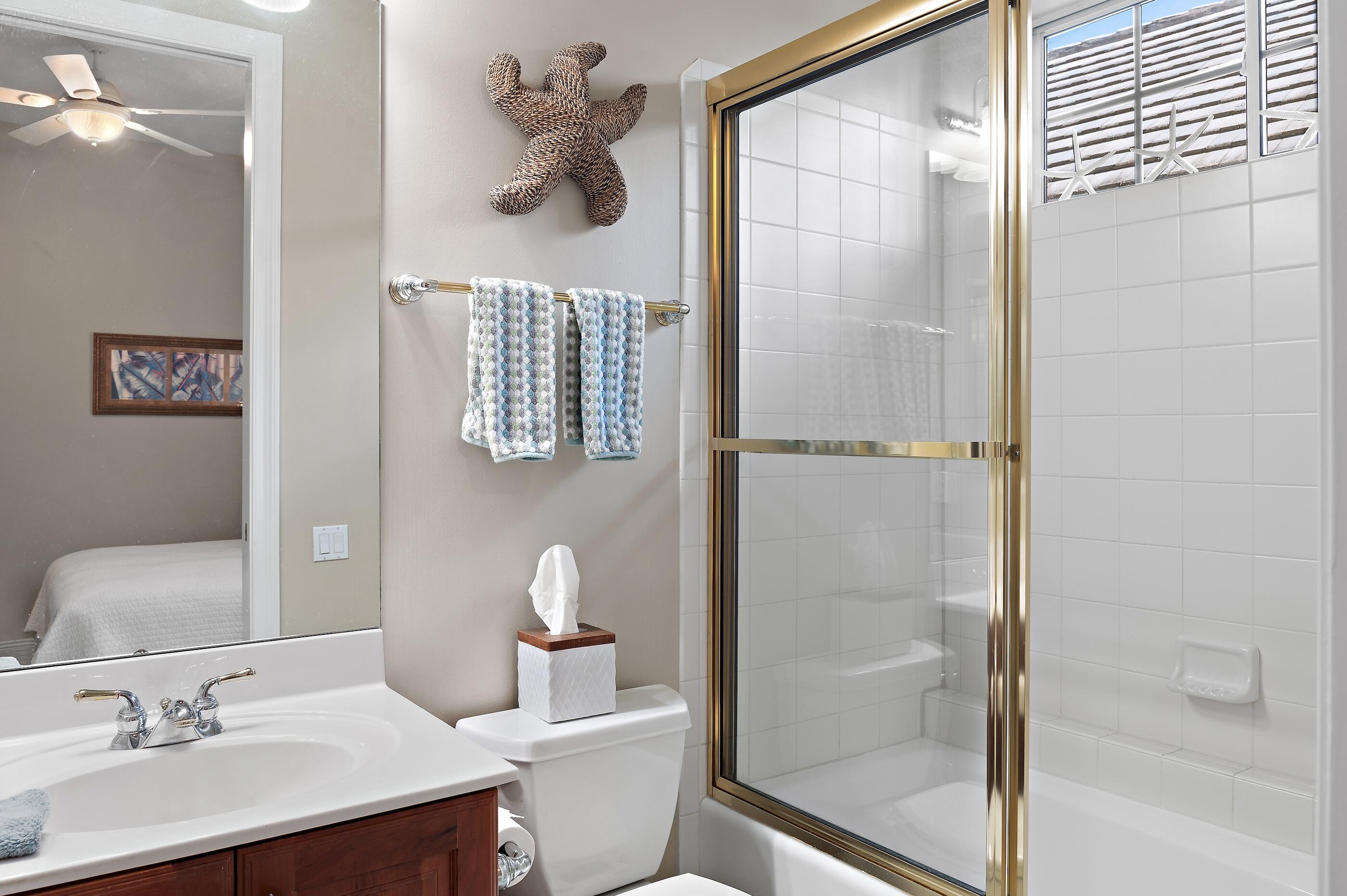 REGATTA BAY - Residential