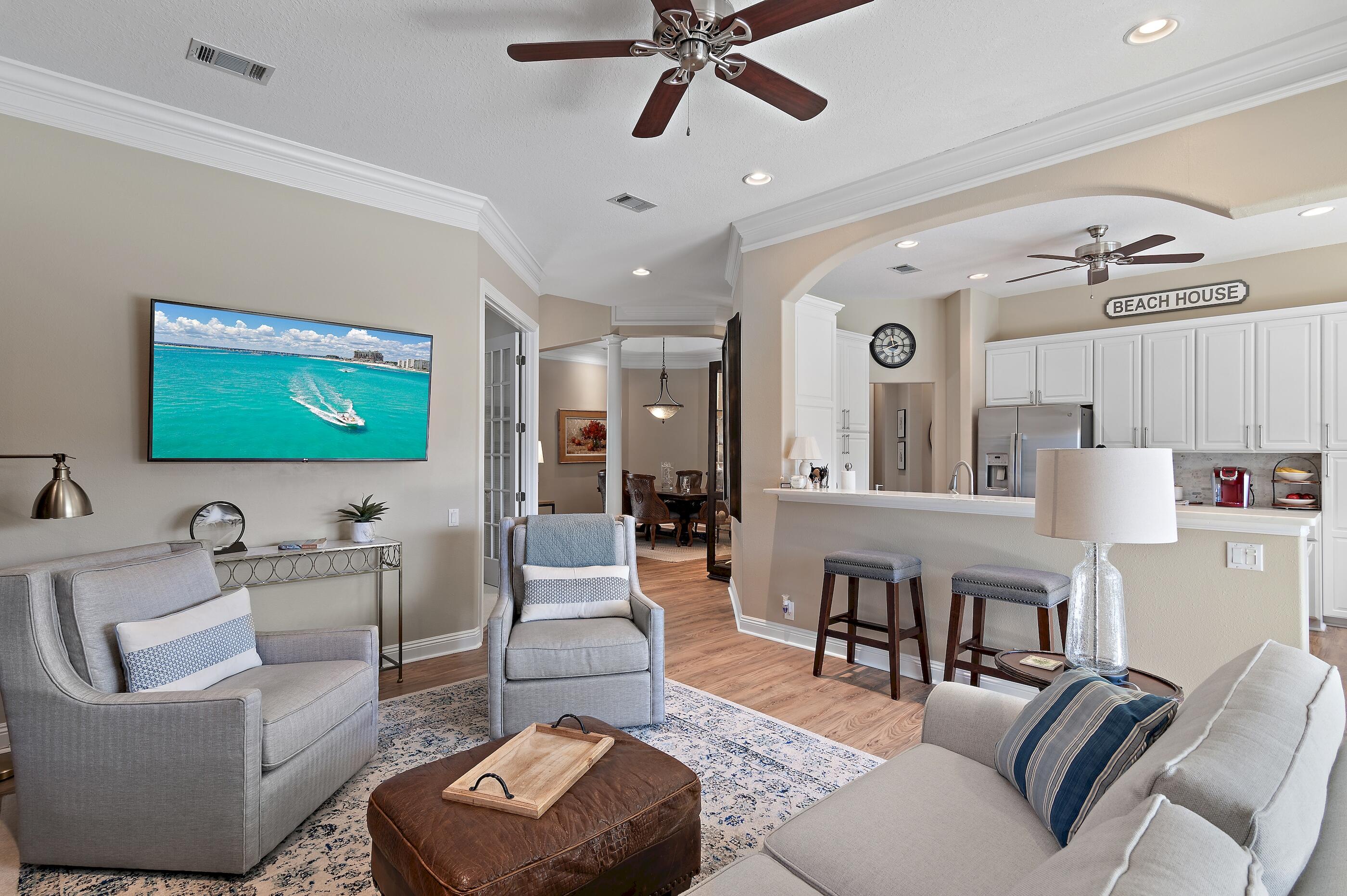 REGATTA BAY - Residential