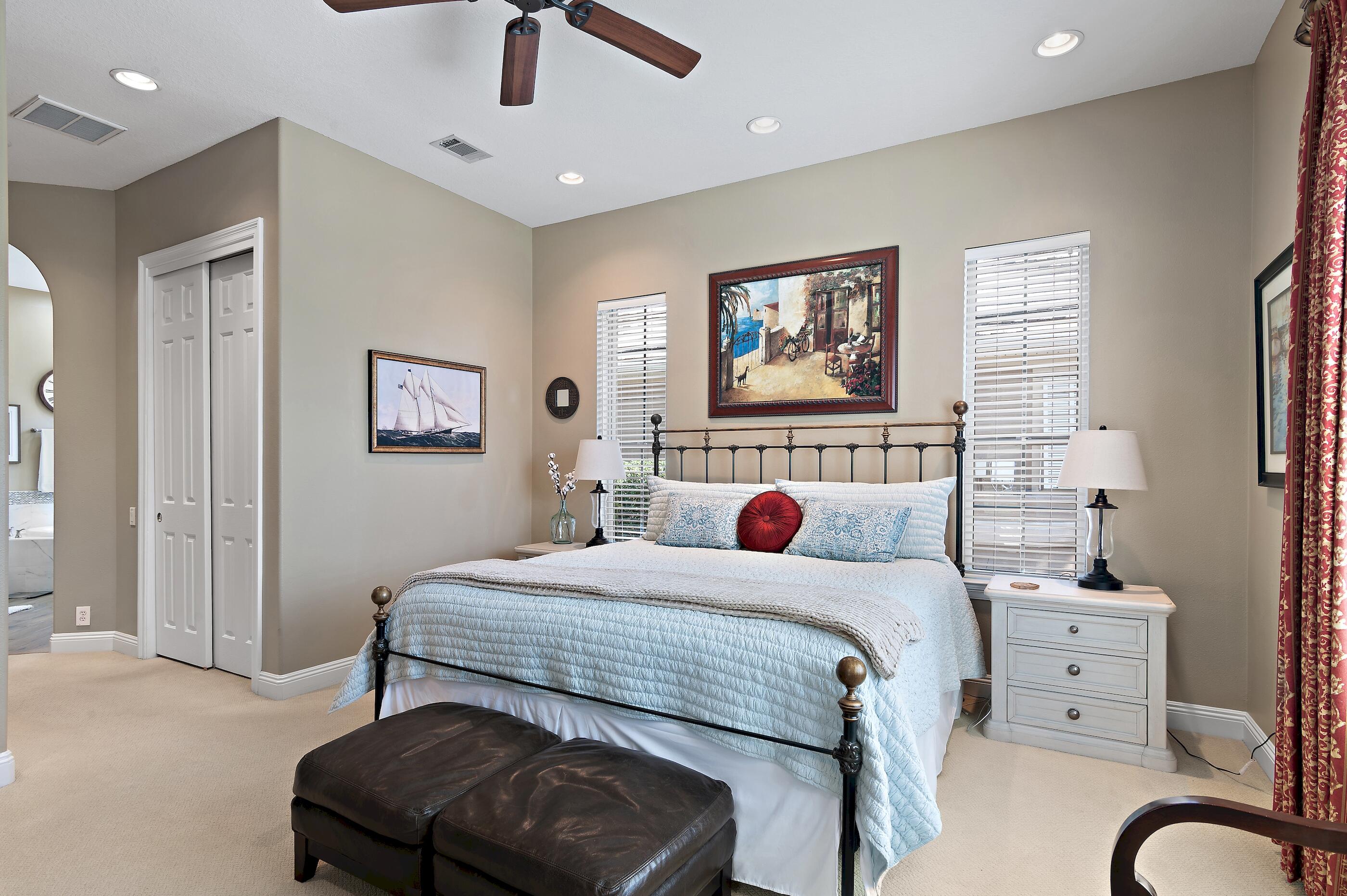 REGATTA BAY - Residential