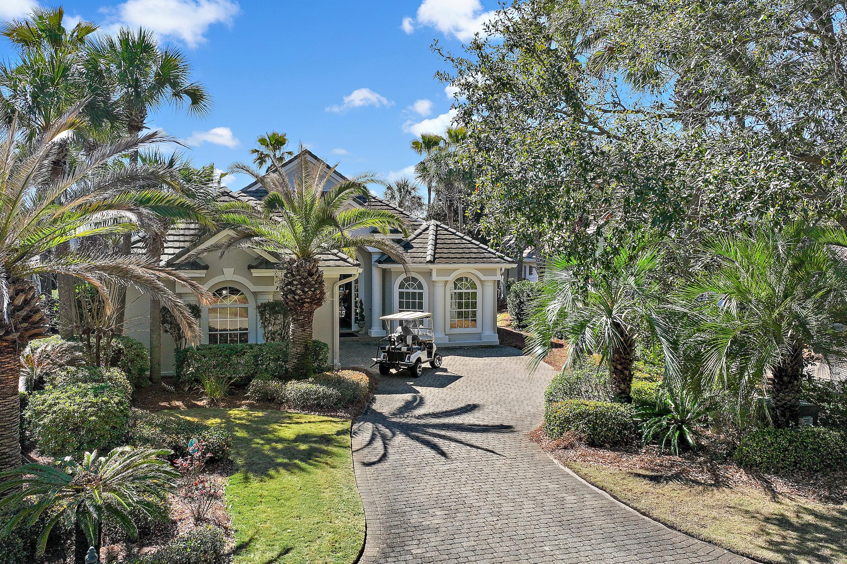 REGATTA BAY - Residential