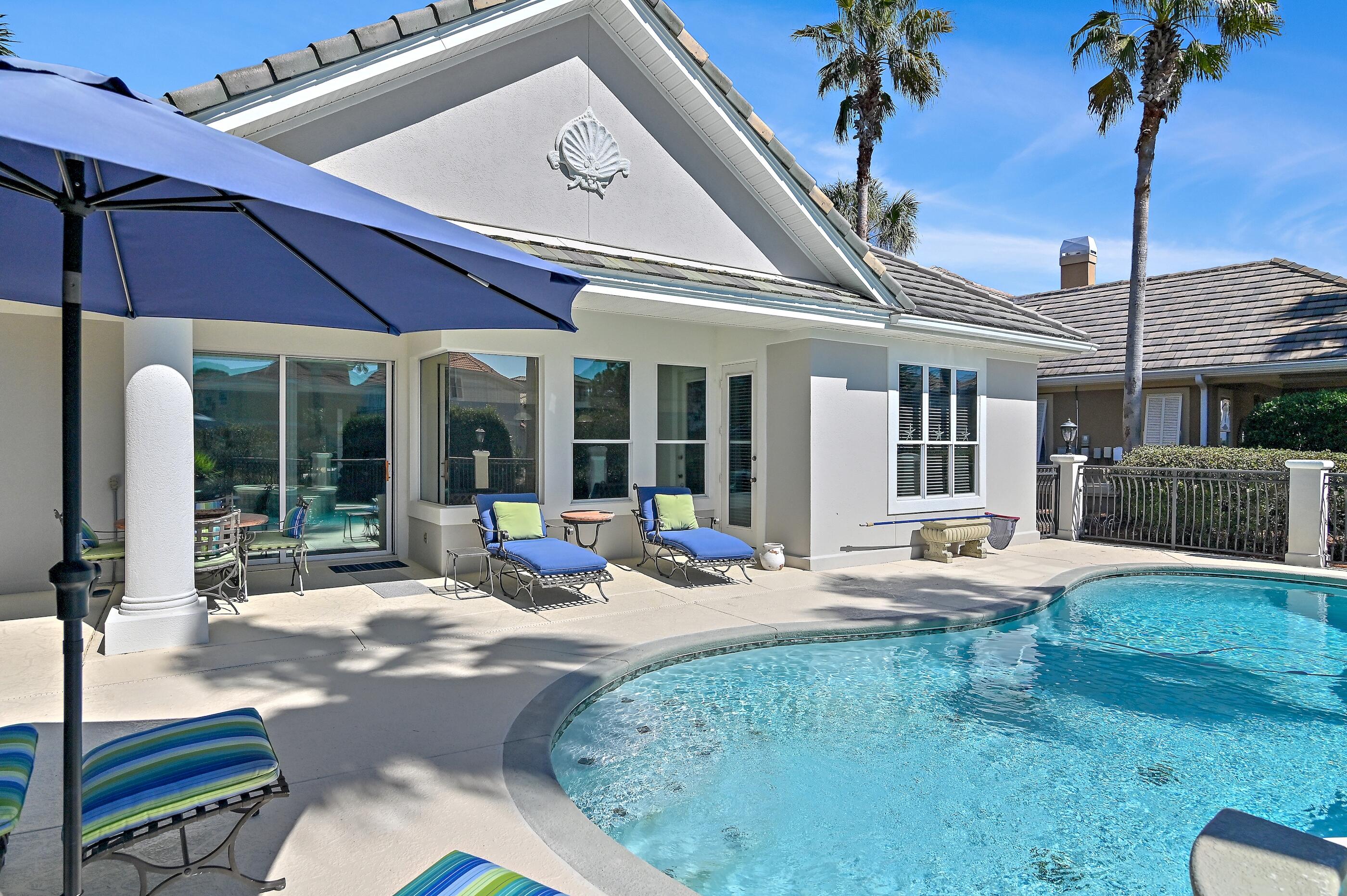 REGATTA BAY - Residential