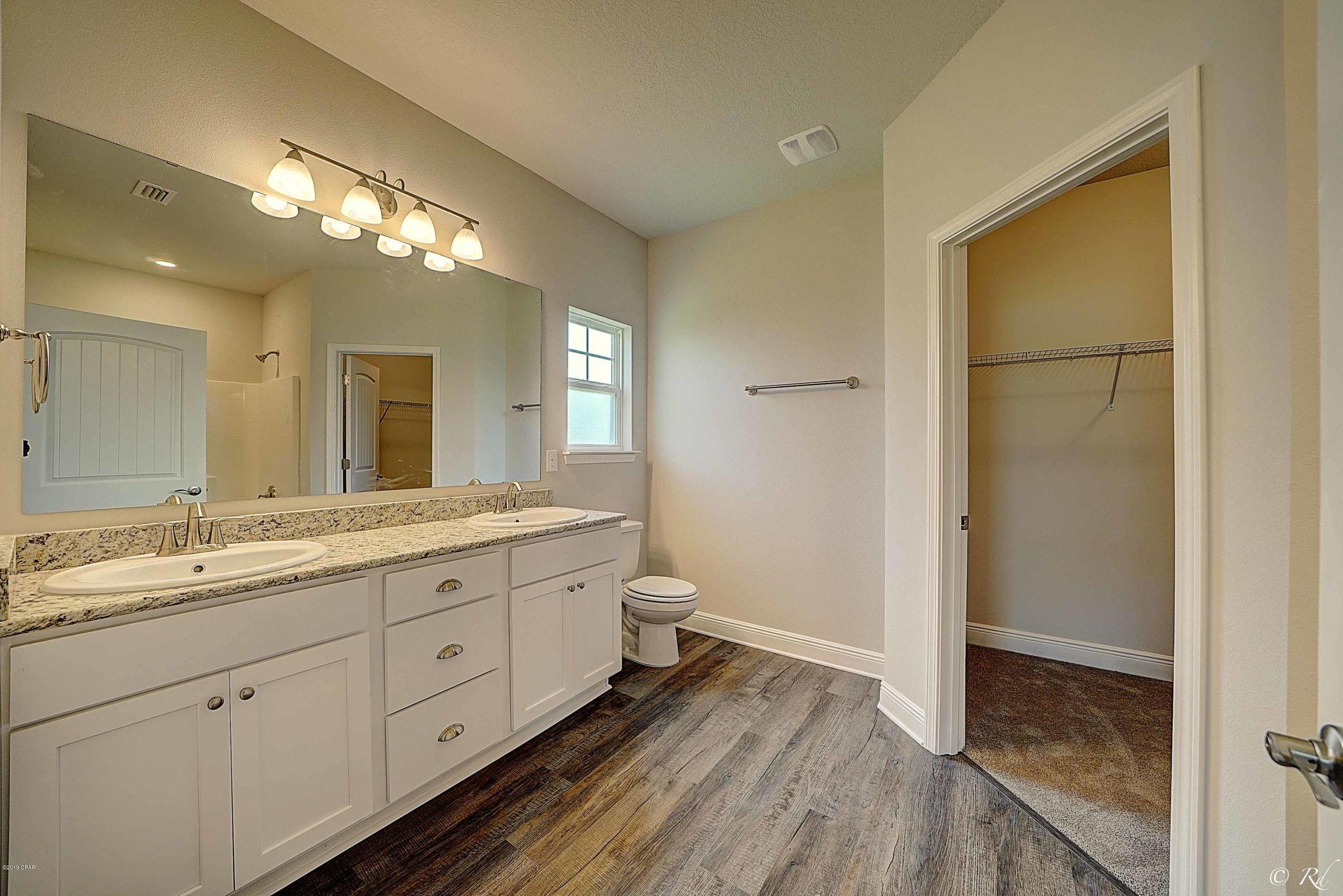 RIVERWALK PH I - Residential