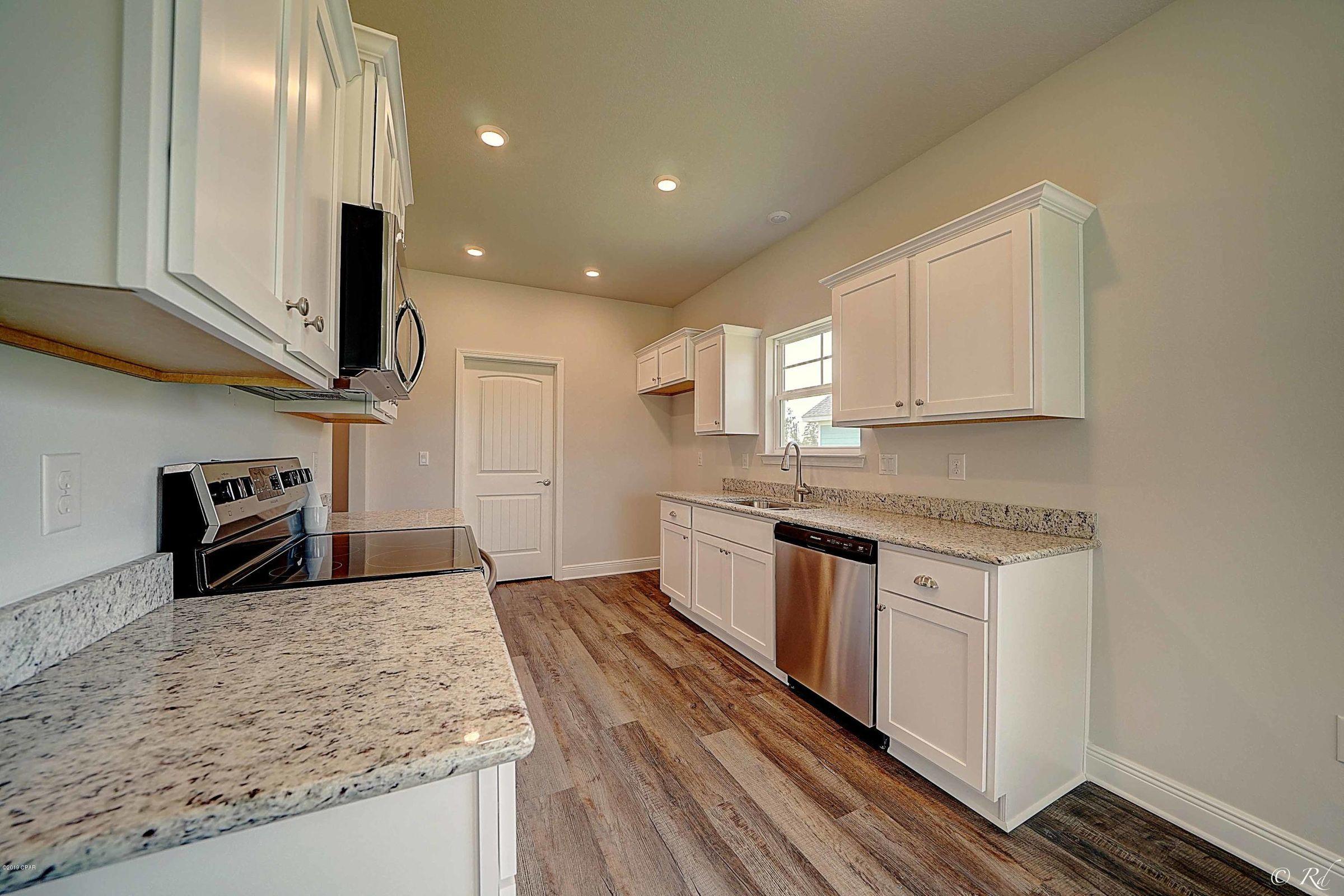 RIVERWALK PH I - Residential