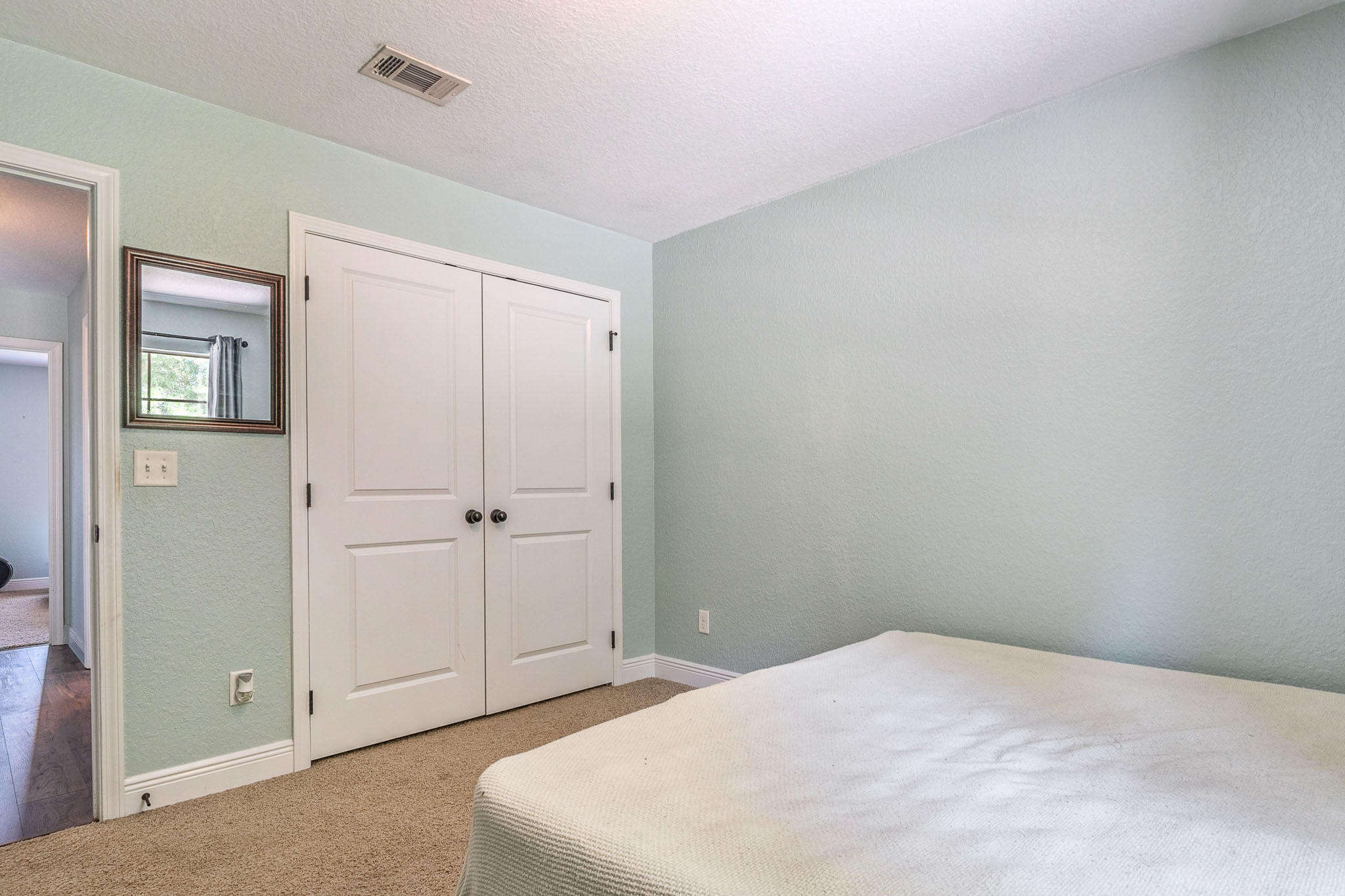 CARDINAL ESTATES - Residential