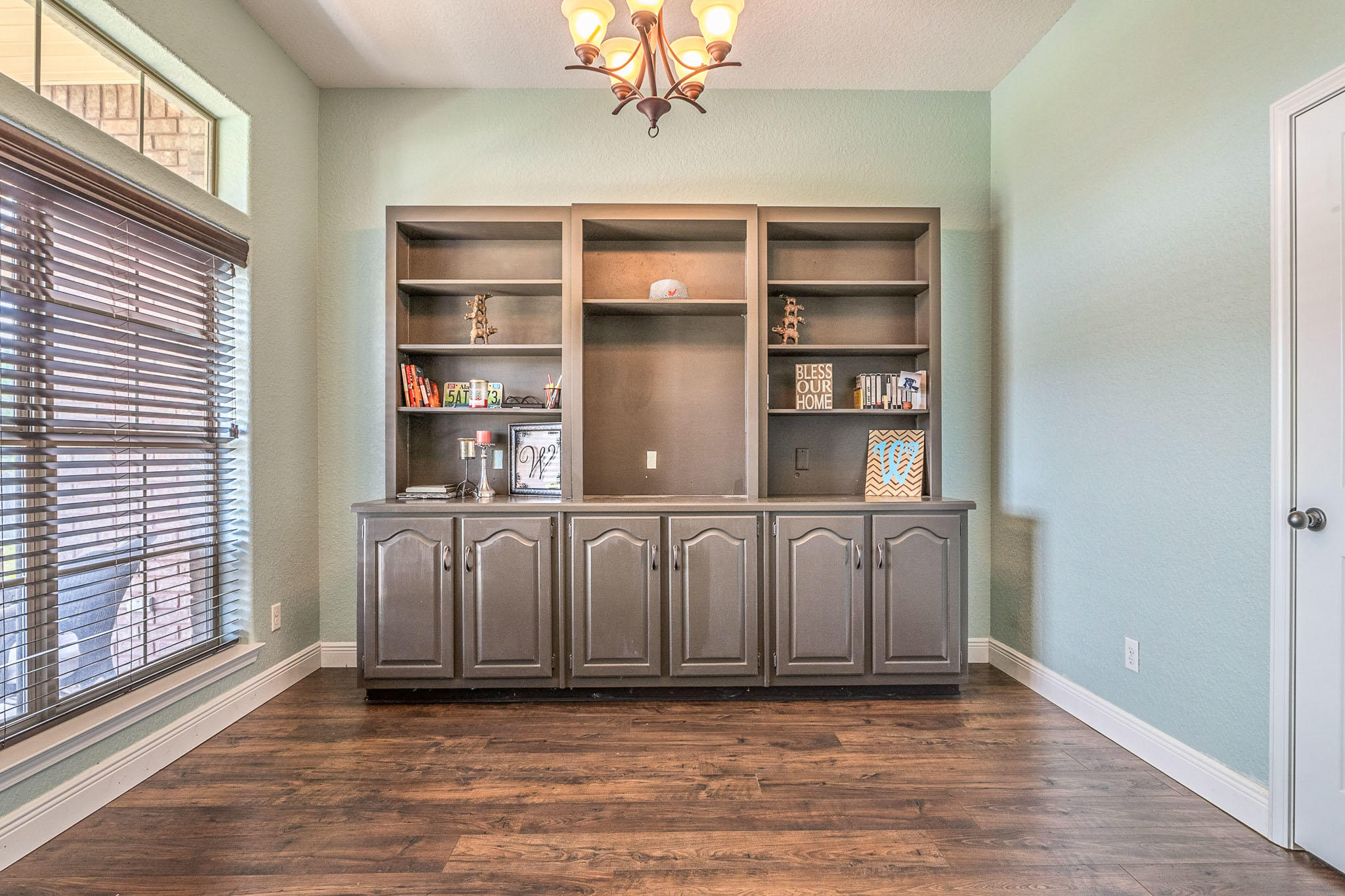 CARDINAL ESTATES - Residential