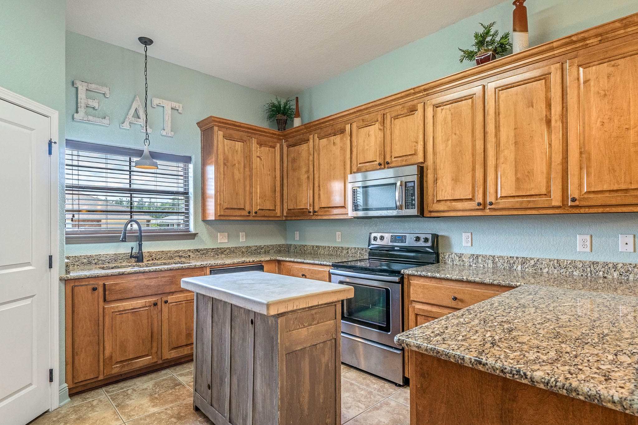 CARDINAL ESTATES - Residential