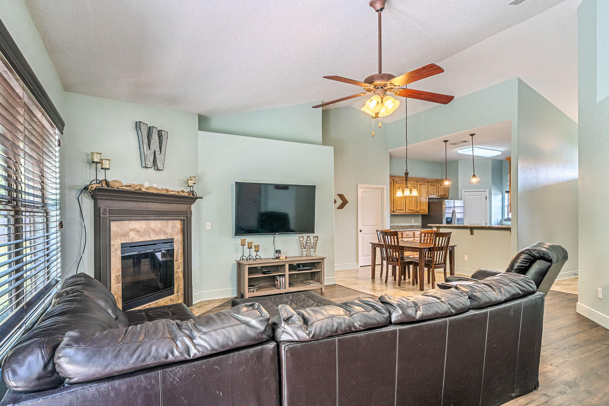 CARDINAL ESTATES - Residential