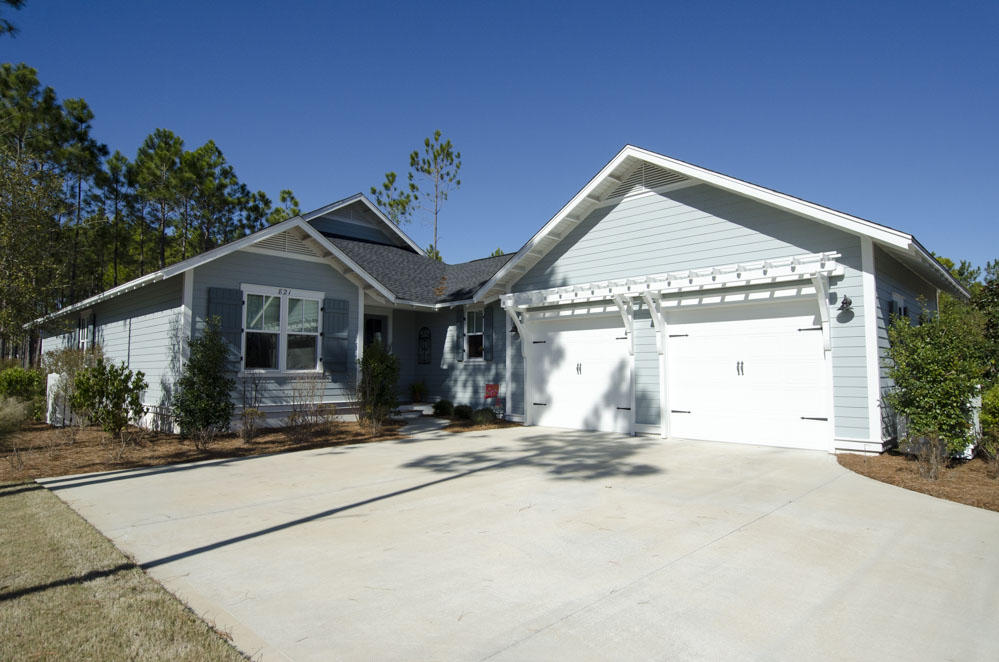MOTIVATED SELLER...Gorgeous 3 bedroom, 3 bath home plus study offers an open floor plan. Only 2 years old this HUFF home has lots of upgrades and extra interior and exterior features. Included in this home are 9' ceilings, granite countertops, GE profile appliances, crown mldg, hardwood floors throughout except for baths. Custom cabinets for lots of storage in the laundry room, pantry and designer master closet. Relax on the screen porch or enjoy the custom built outdoor patio with brick pavers, great for entertaining. Owner has also added a white picket fence for added privacy AND great for pets!