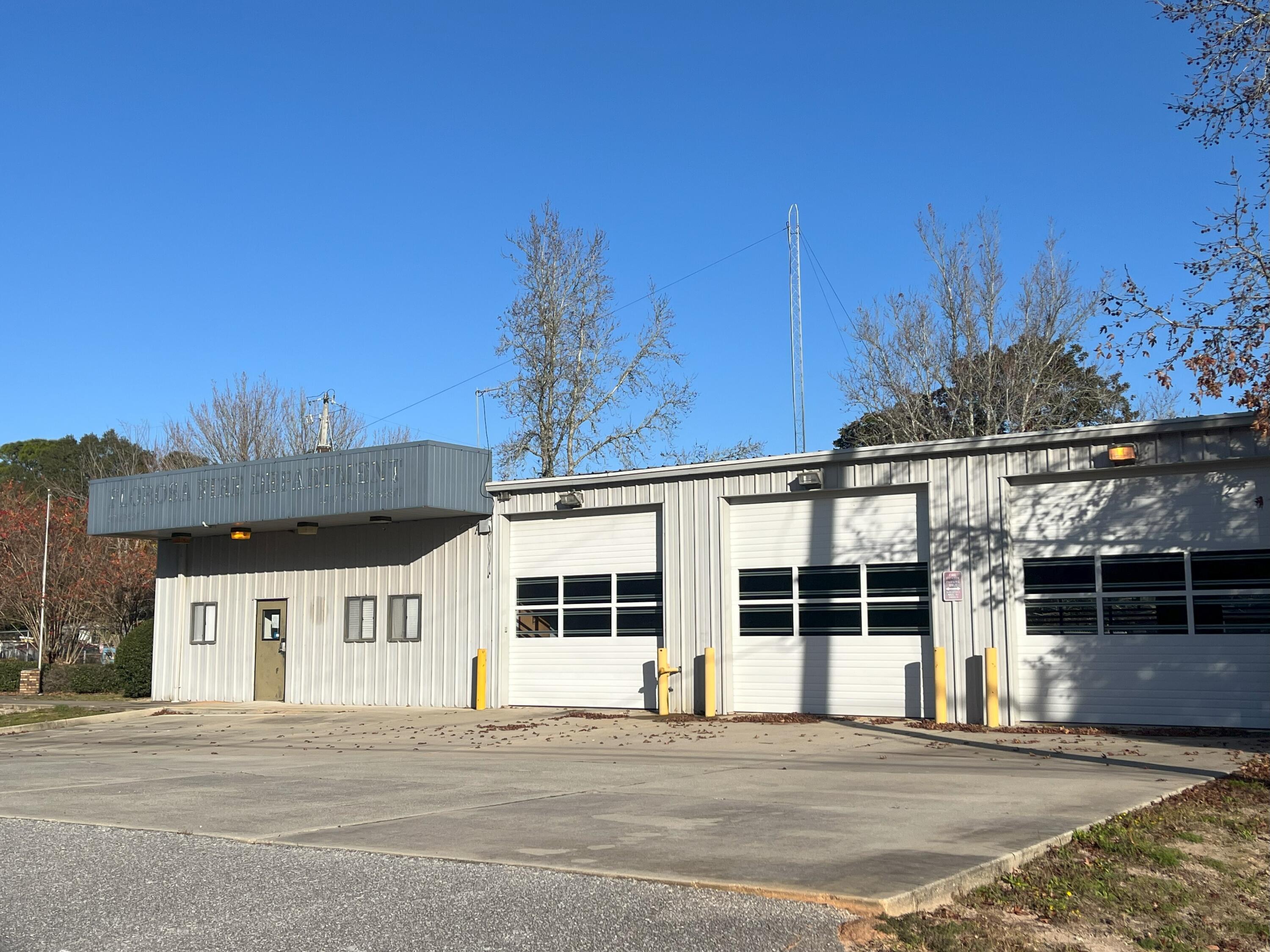 Former Florosa Fire Department SiteProperty Highlights:Full Office Build-Out: This versatile warehouse space features a complete office build-out with four offices, providing ample workspace for your business operations.Kitchen and Lounge Area: Enjoy the convenience of a full kitchen and lounge area within the office space, creating a comfortable environment for your team.Strategic Location: The property boasts high visibility and accessibility. It's an ideal location for businesses looking to make an impact.