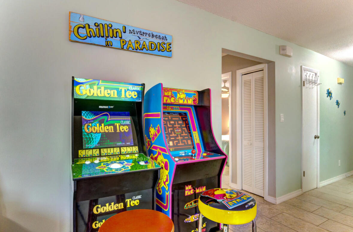 BEACHVIEW CONDOMINIUM - Residential
