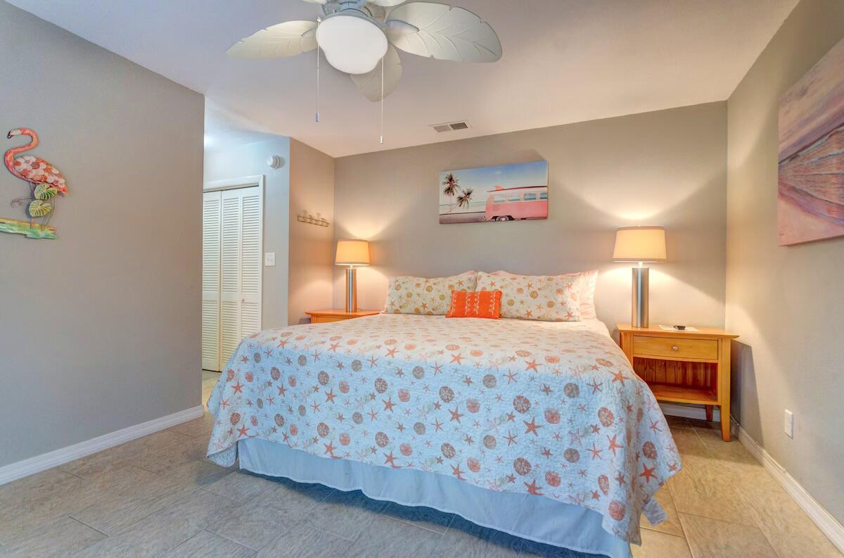 BEACHVIEW CONDOMINIUM - Residential