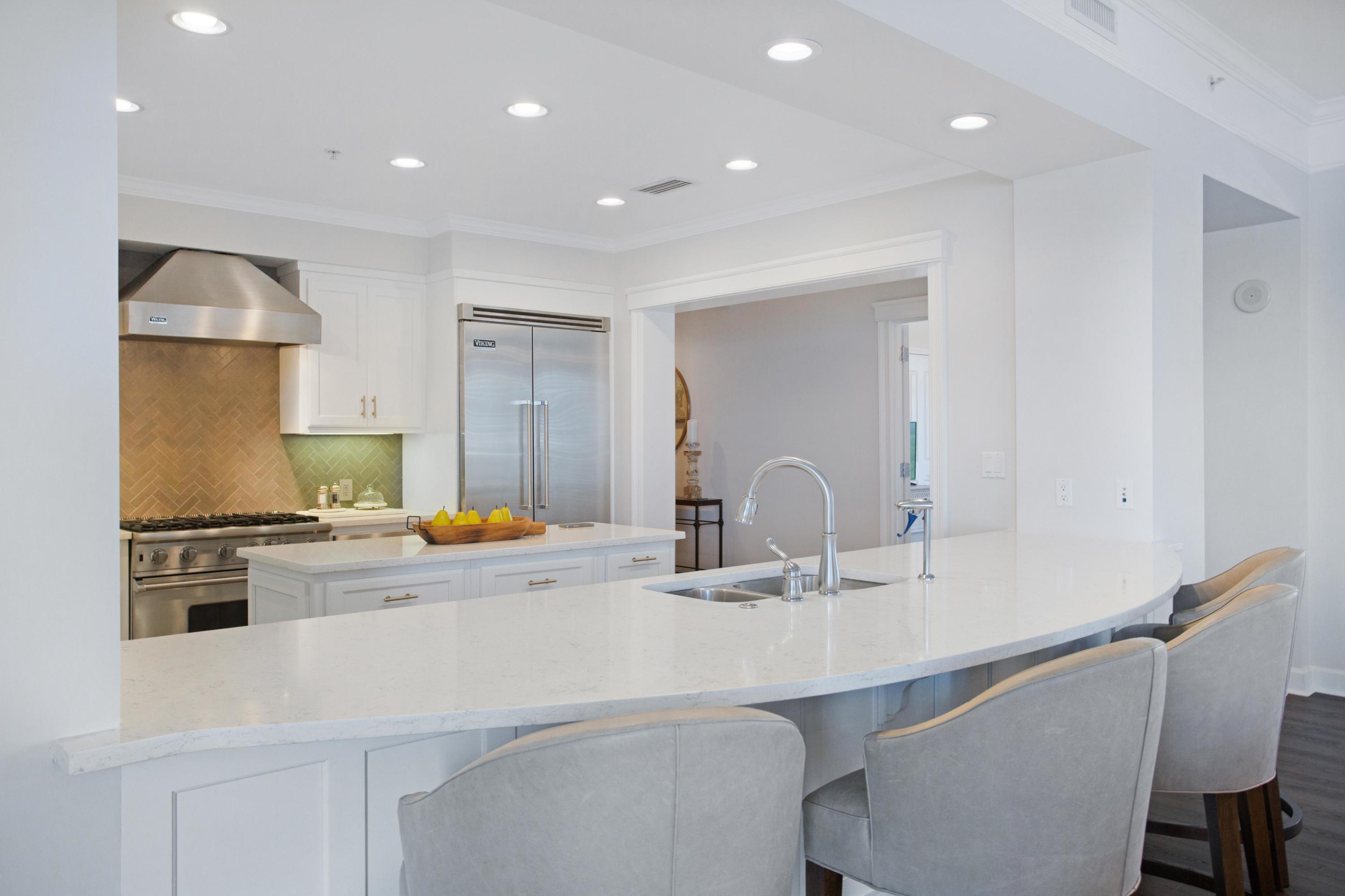 ONE WATER PLACE - Residential