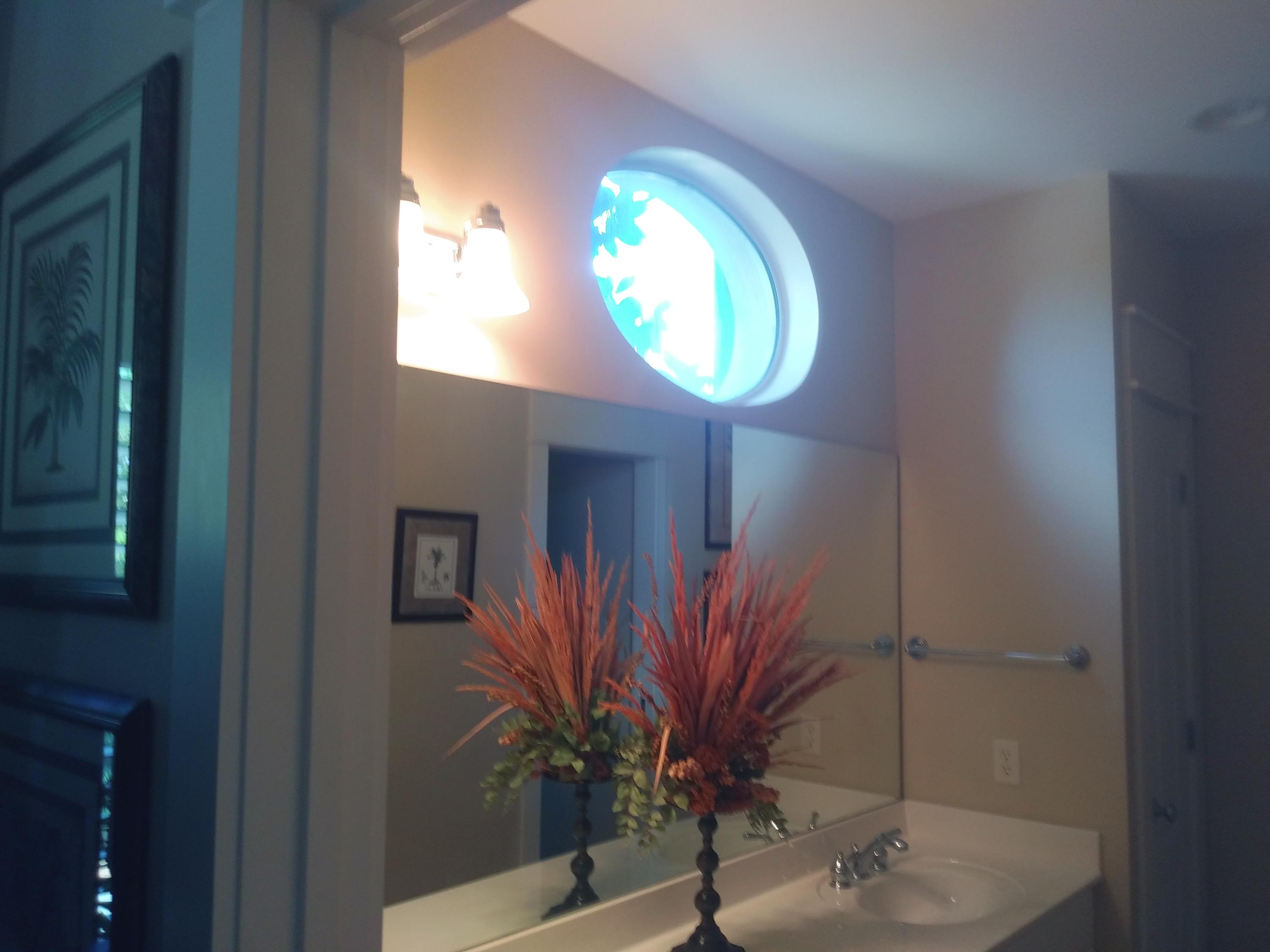 SEAVIEW VILLAS - Residential