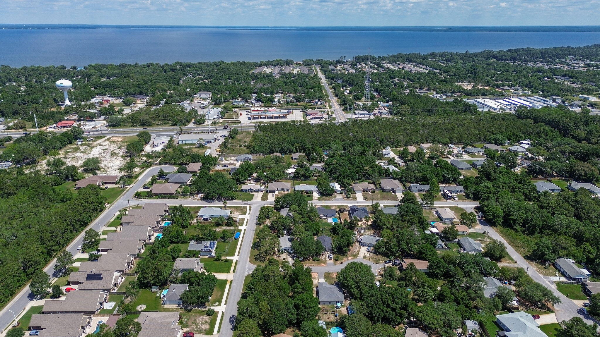 NO RECORDED SUBDIVISION - Residential