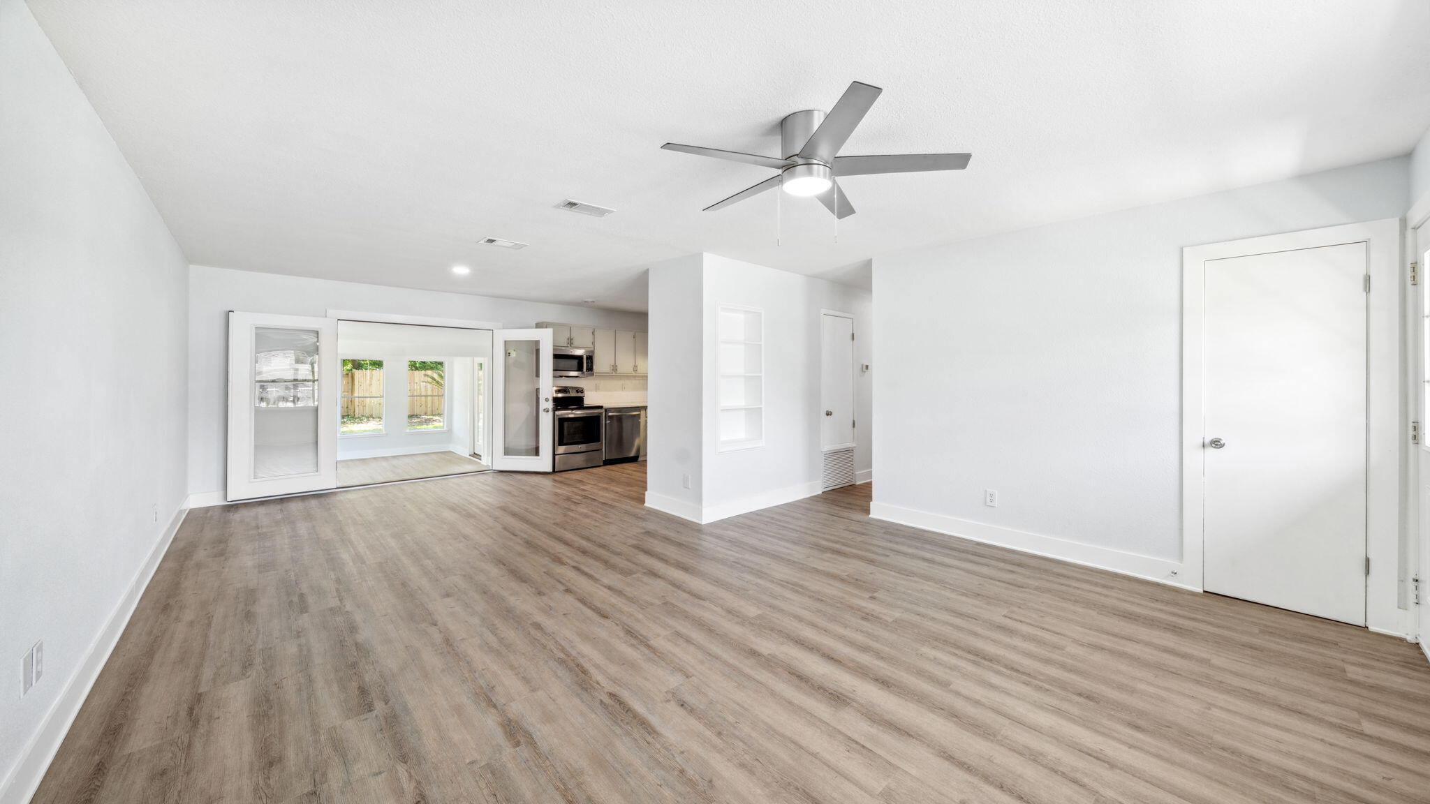 NO RECORDED SUBDIVISION - Residential