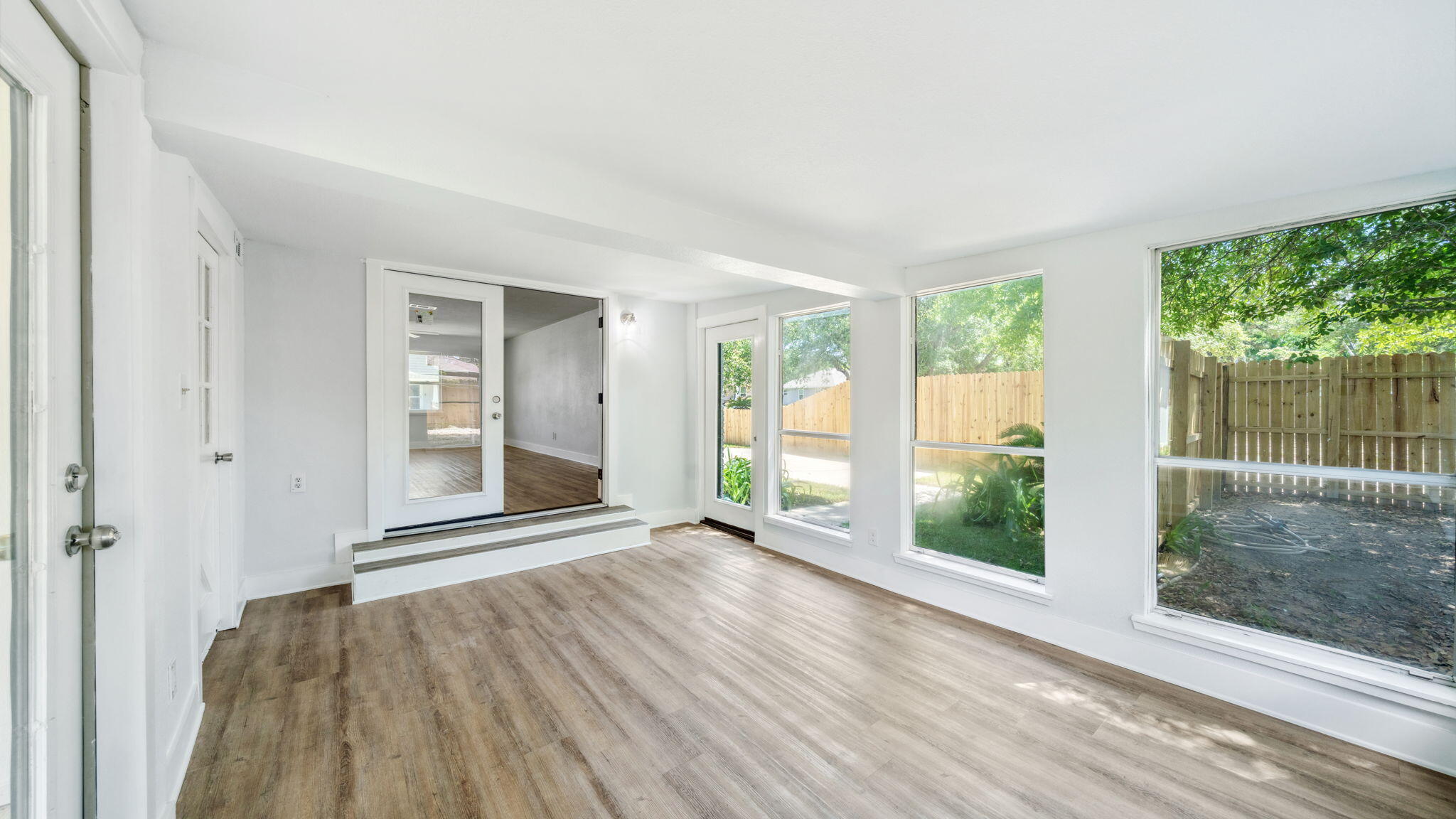 NO RECORDED SUBDIVISION - Residential