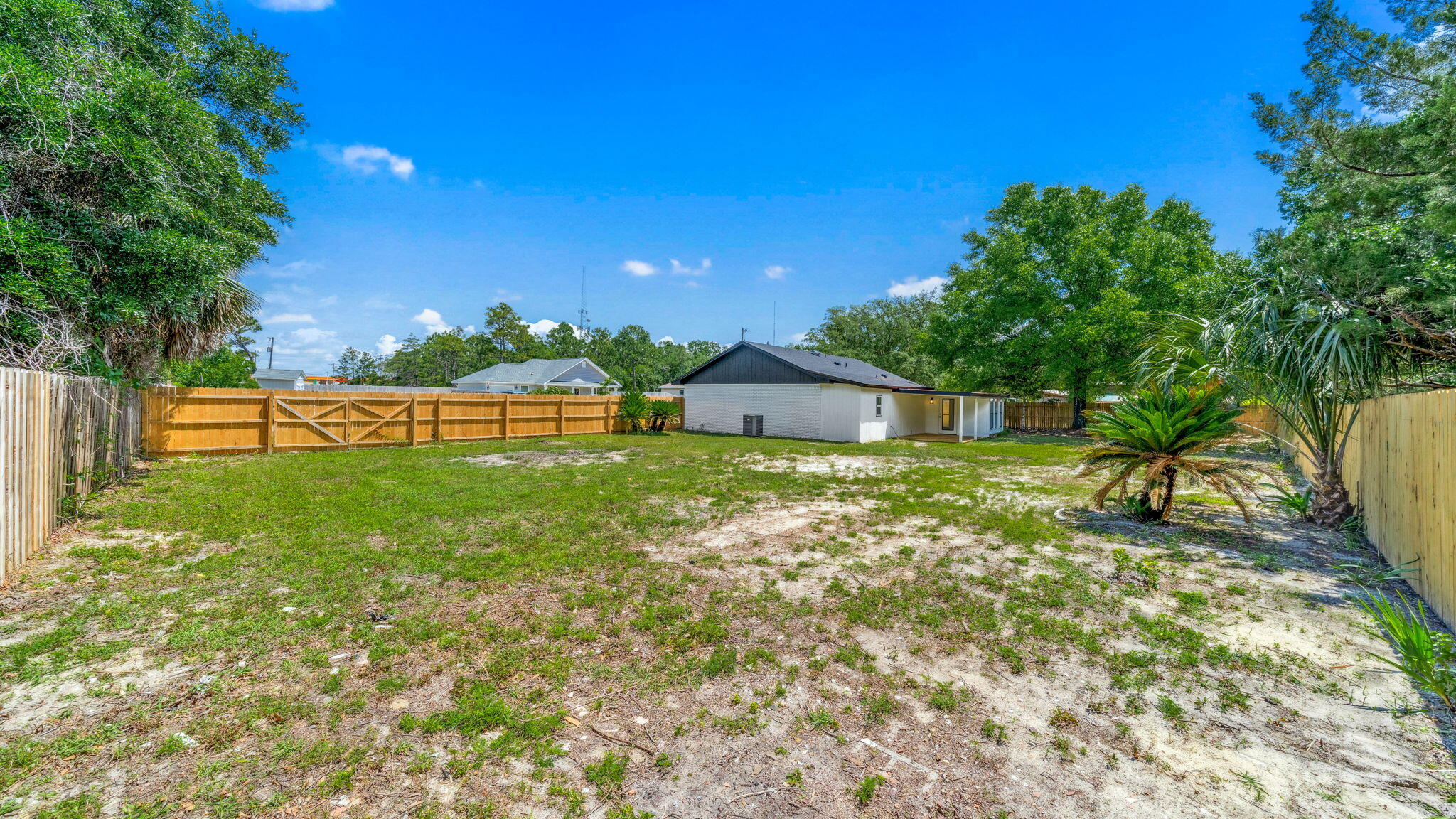 NO RECORDED SUBDIVISION - Residential